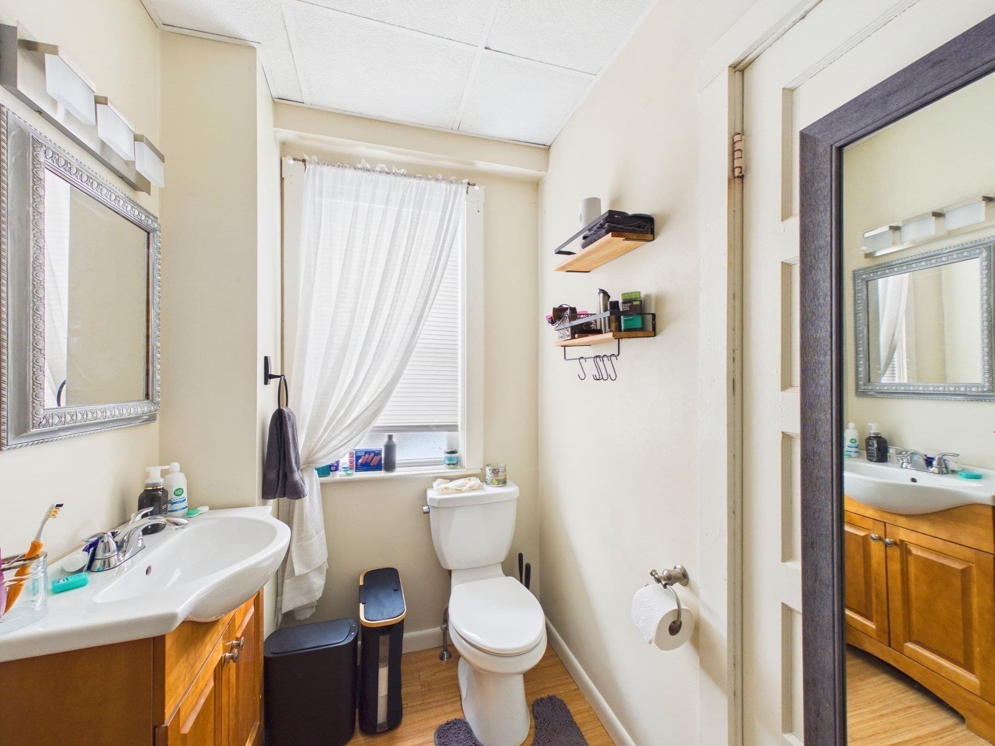 Multi Family at 126 Ash St, New Bedford MA 02740, New Bedford, photo 11 of 14