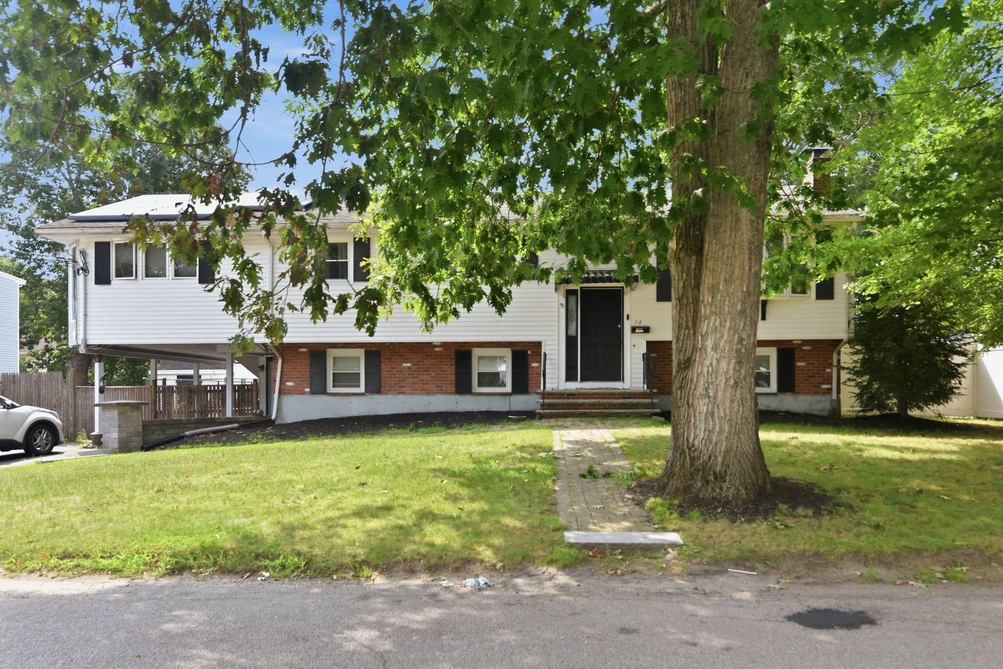 Single Family Residence at 54 Michael Dr, Brockton MA 02301, Brockton, photo 2 of 25