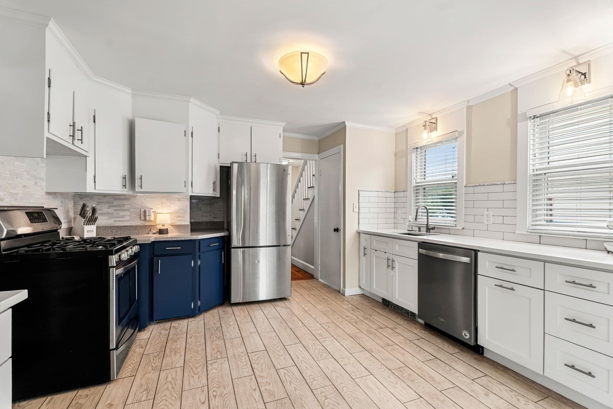 Single Family Residence at 8 Minerva St., Swampscott MA 01907, photo 11 of 33
