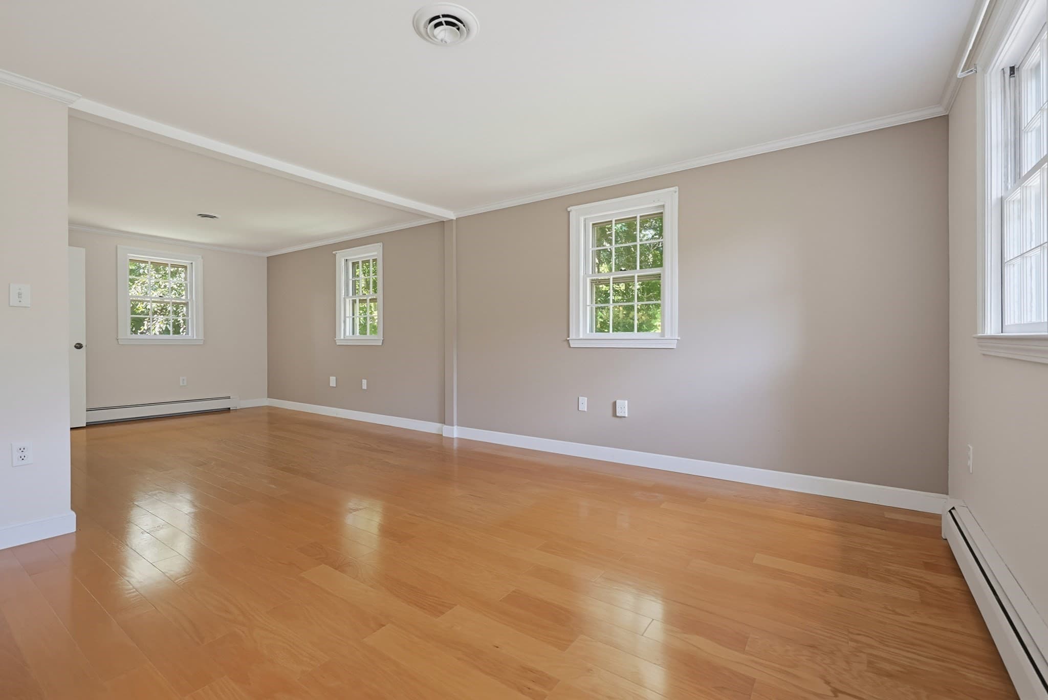 Single Family Residence at 7 Cheryl Dr, Foxboro MA 02035, Foxboro, photo 23 of 42
