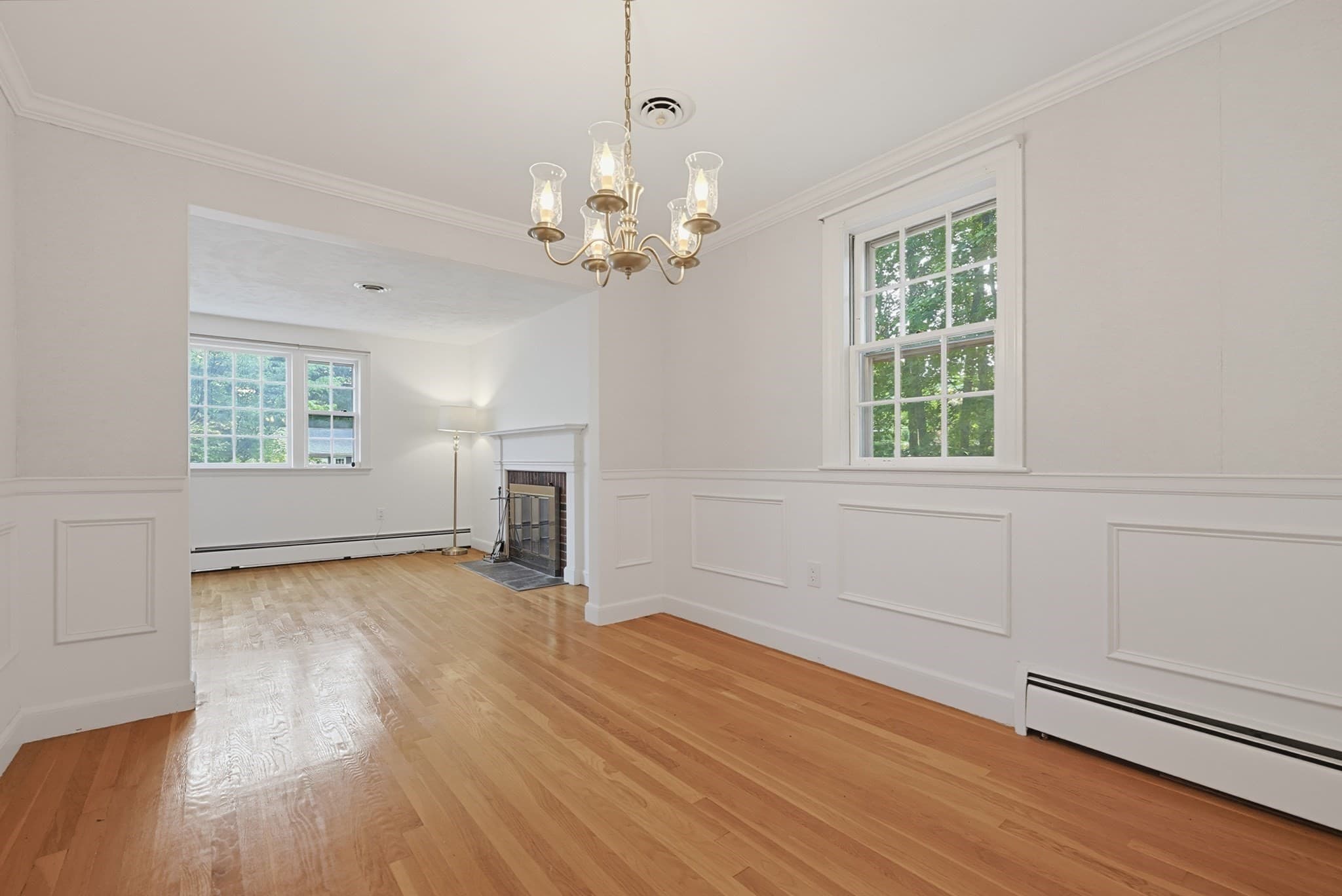 Single Family Residence at 7 Cheryl Dr, Foxboro MA 02035, Foxboro, photo 7 of 42