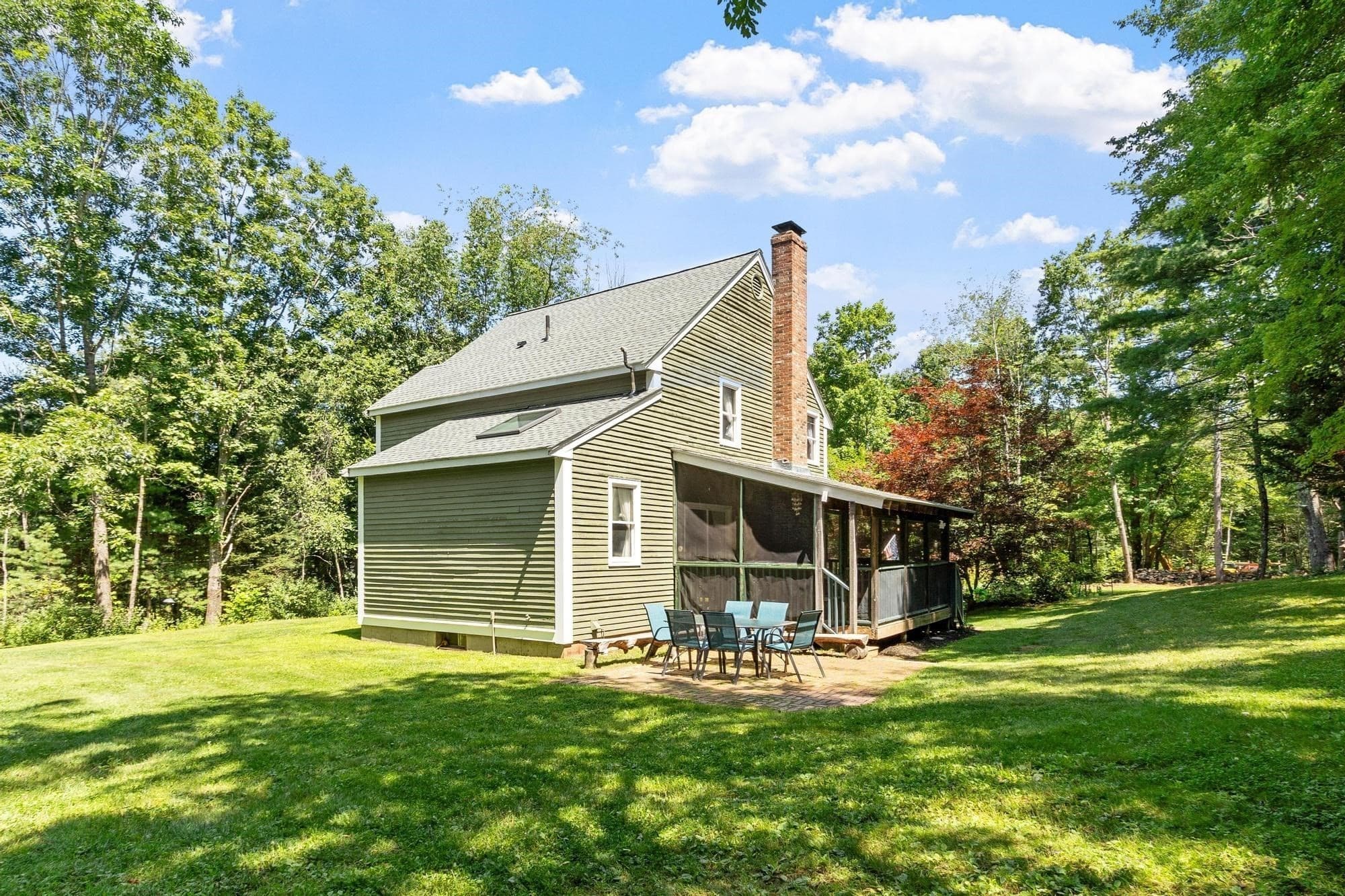 Single Family Residence at 27 Natty Pond Dr, Hubbardston MA 01452, Hubbardston, photo 33 of 41
