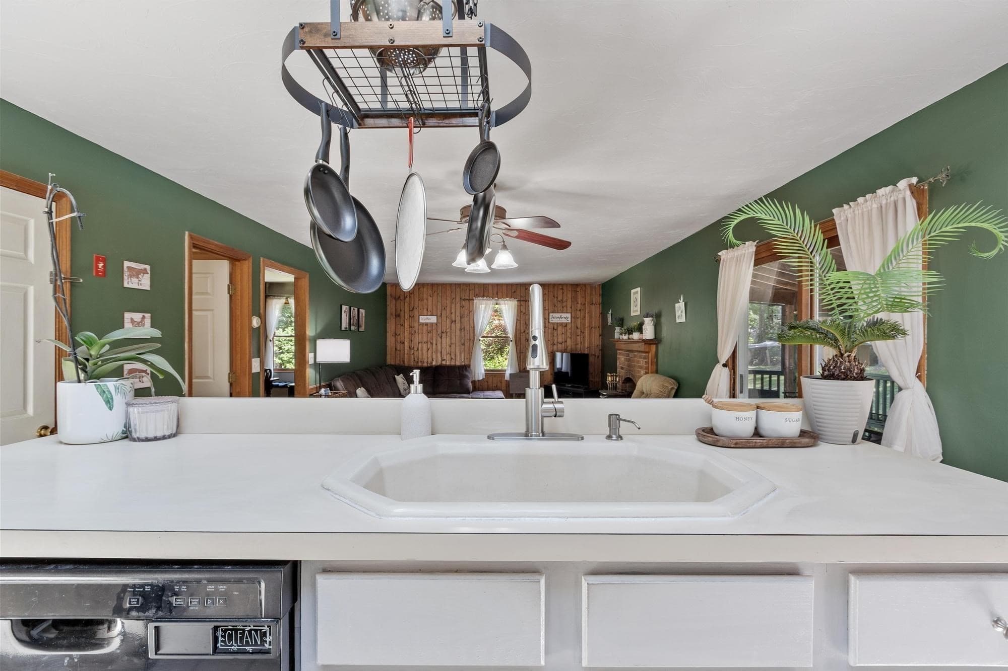 Single Family Residence at 27 Natty Pond Dr, Hubbardston MA 01452, Hubbardston, photo 14 of 41