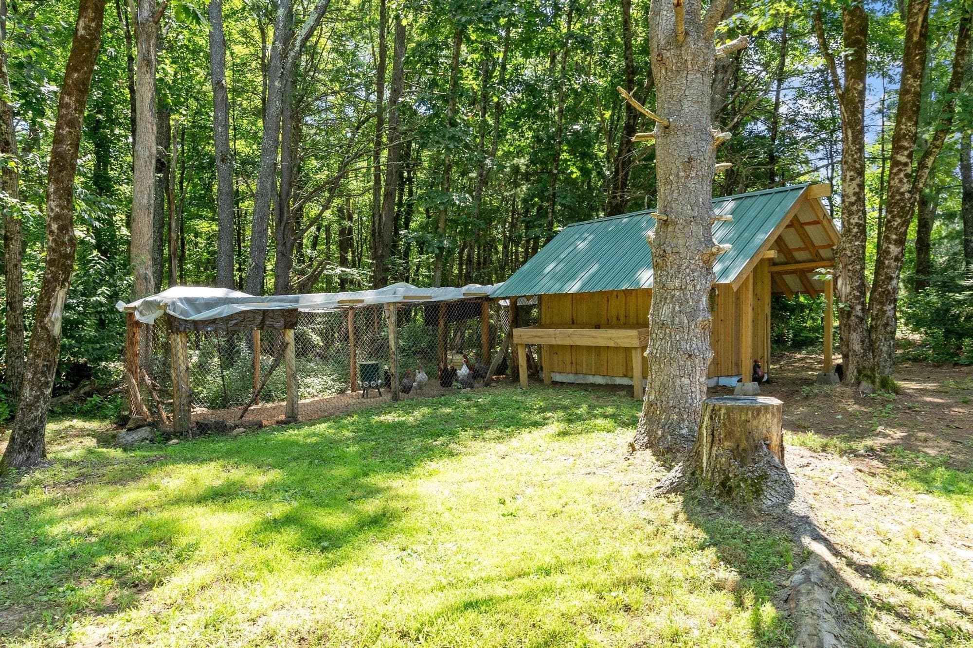 Single Family Residence at 27 Natty Pond Dr, Hubbardston MA 01452, Hubbardston, photo 35 of 41