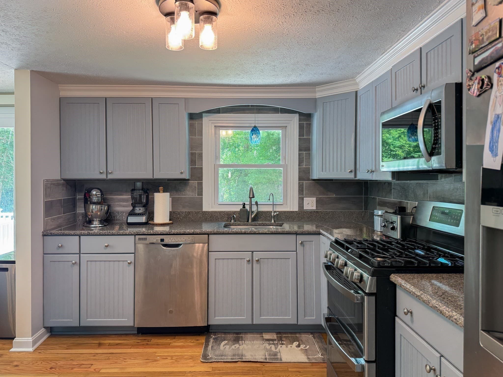 Single Family Residence at 617 Marys Pond Rd, Rochester MA 02770, Rochester, photo 7 of 15