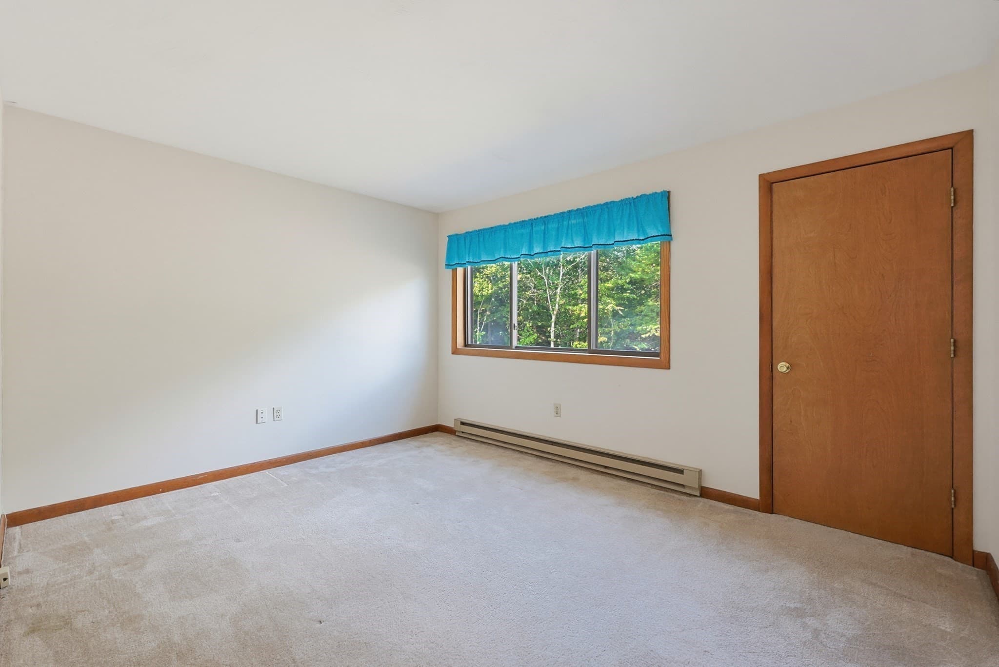 Condominium at 129 Highwood Drive # 129, Franklin MA 02038, Franklin, photo 22 of 37