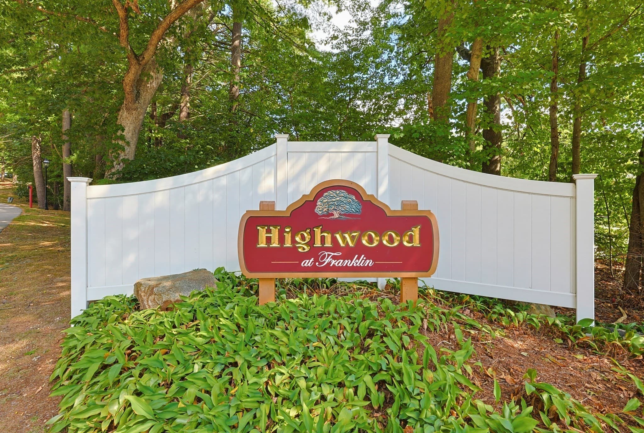 Condominium at 129 Highwood Drive # 129, Franklin MA 02038, Franklin, photo 32 of 37