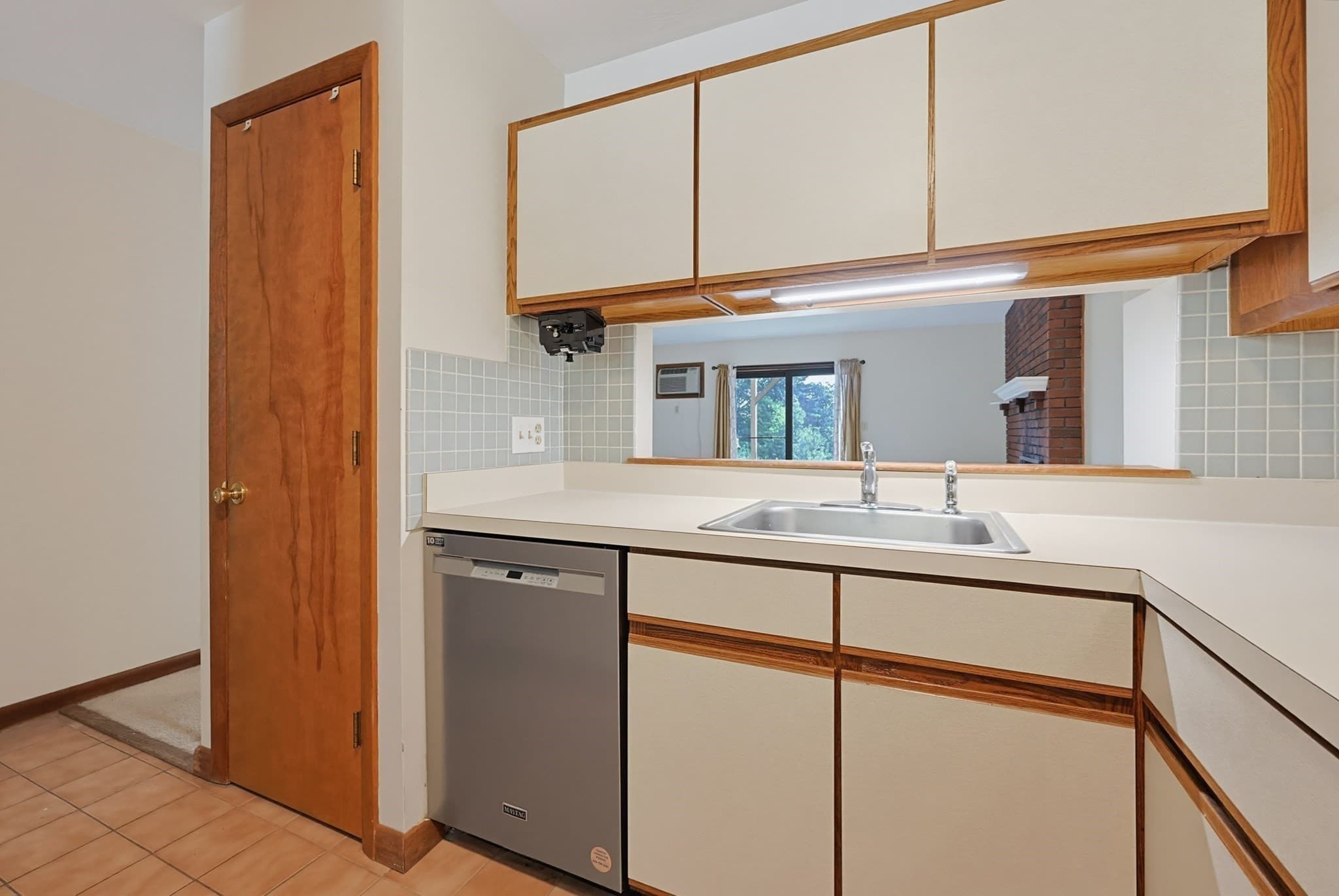 Condominium at 129 Highwood Drive # 129, Franklin MA 02038, Franklin, photo 11 of 37