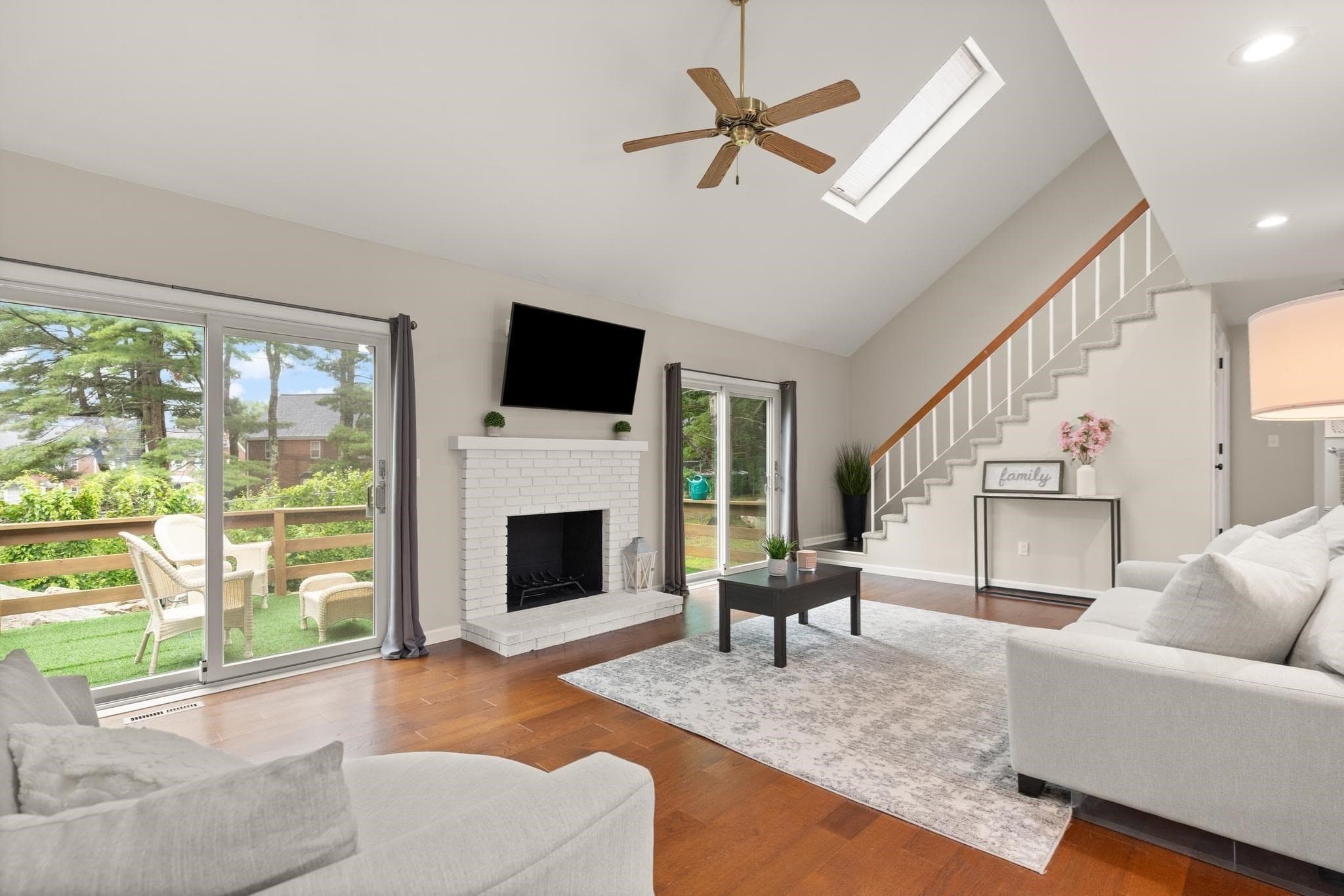 138 Copperwood Dr # 138, Stoughton MA 02072