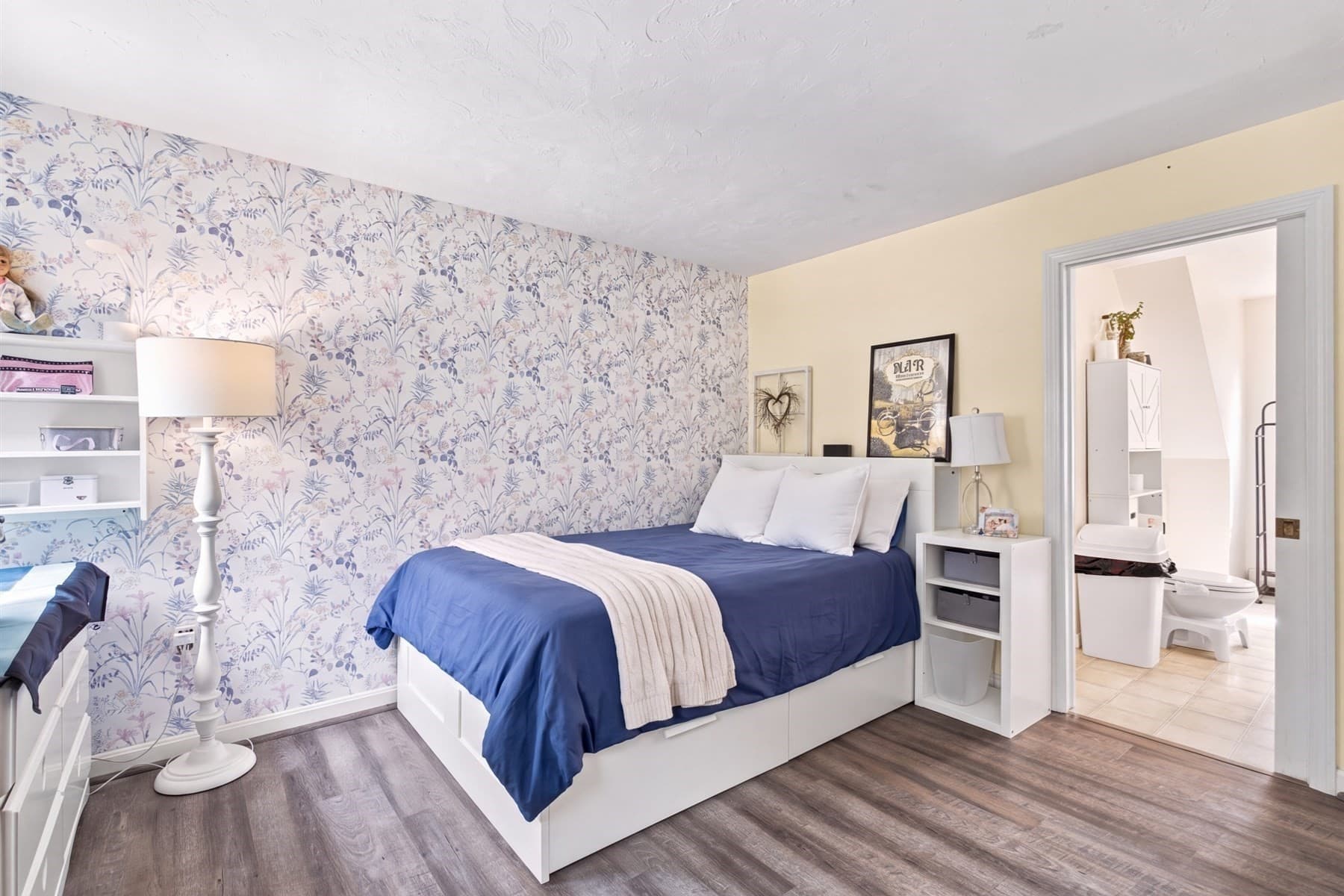 Single Family Residence at 31 Quaker Village Ln, Sandwich MA 02537, Sandwich, photo 29 of 42