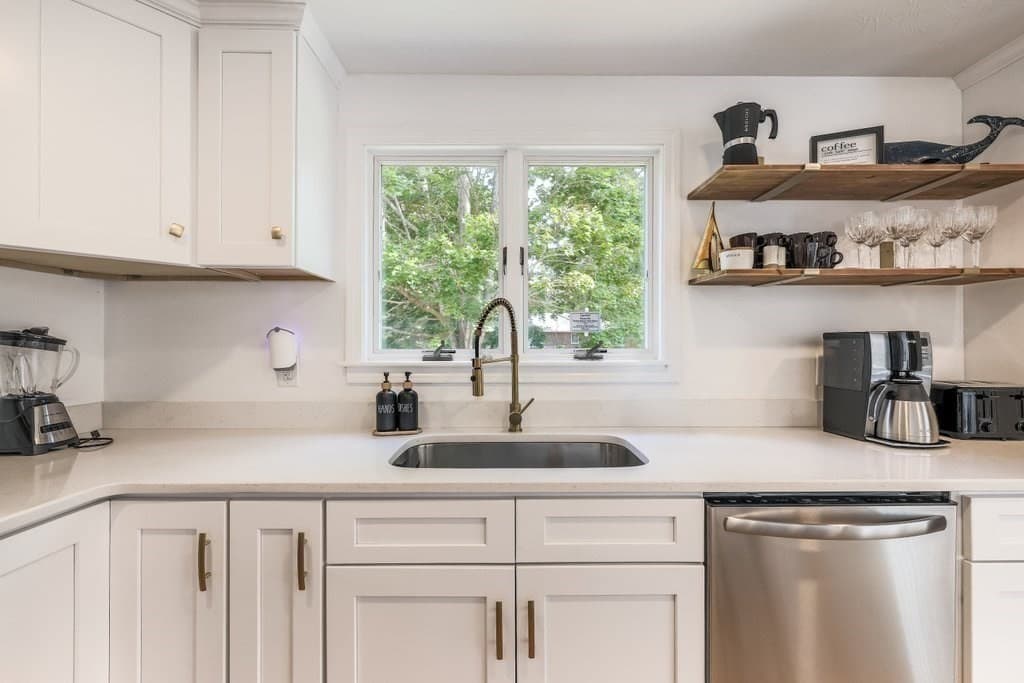 Single Family Residence at 35 Pinecrest Ave, Mashpee MA 02649, photo 9 of 39