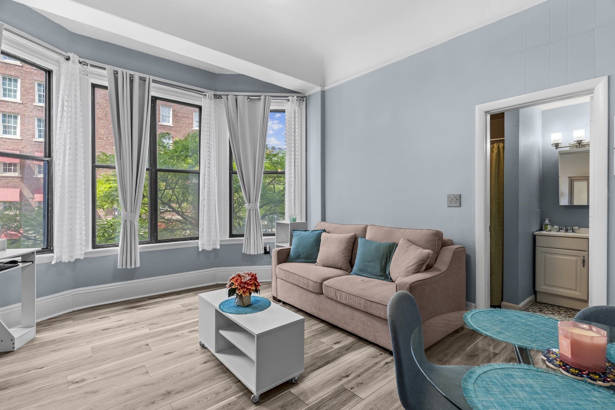 366 Commonwealth Ave # 2I, Boston MA 02115