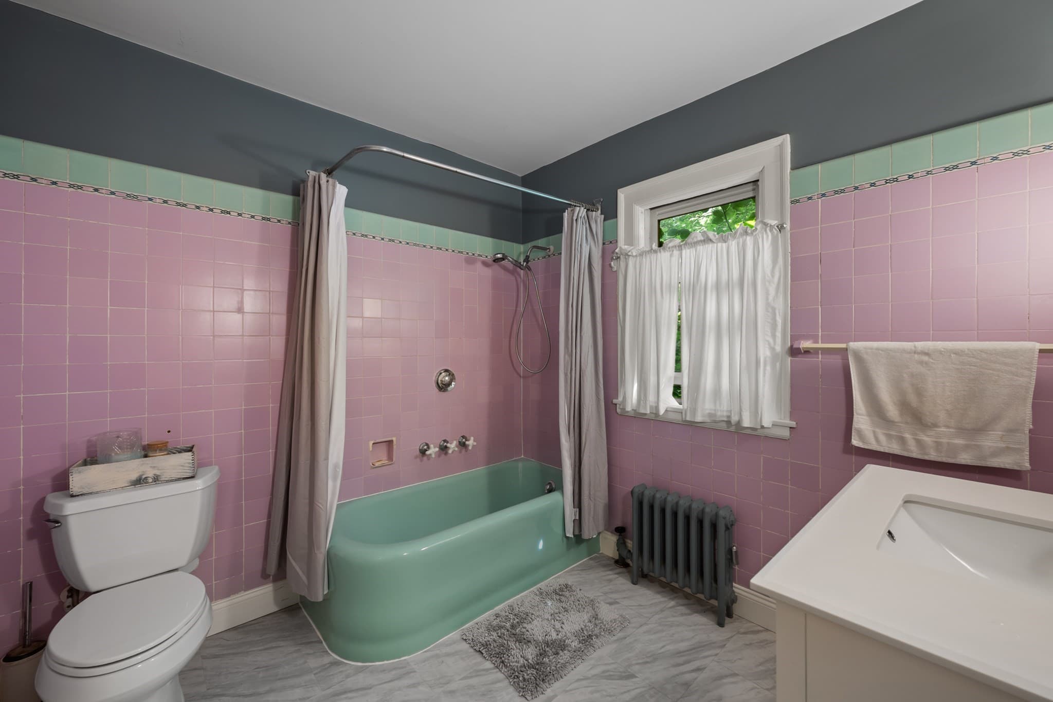 Single Family Residence at 25 Kenwood Ave, Worcester MA 01605, Worcester, photo 27 of 39