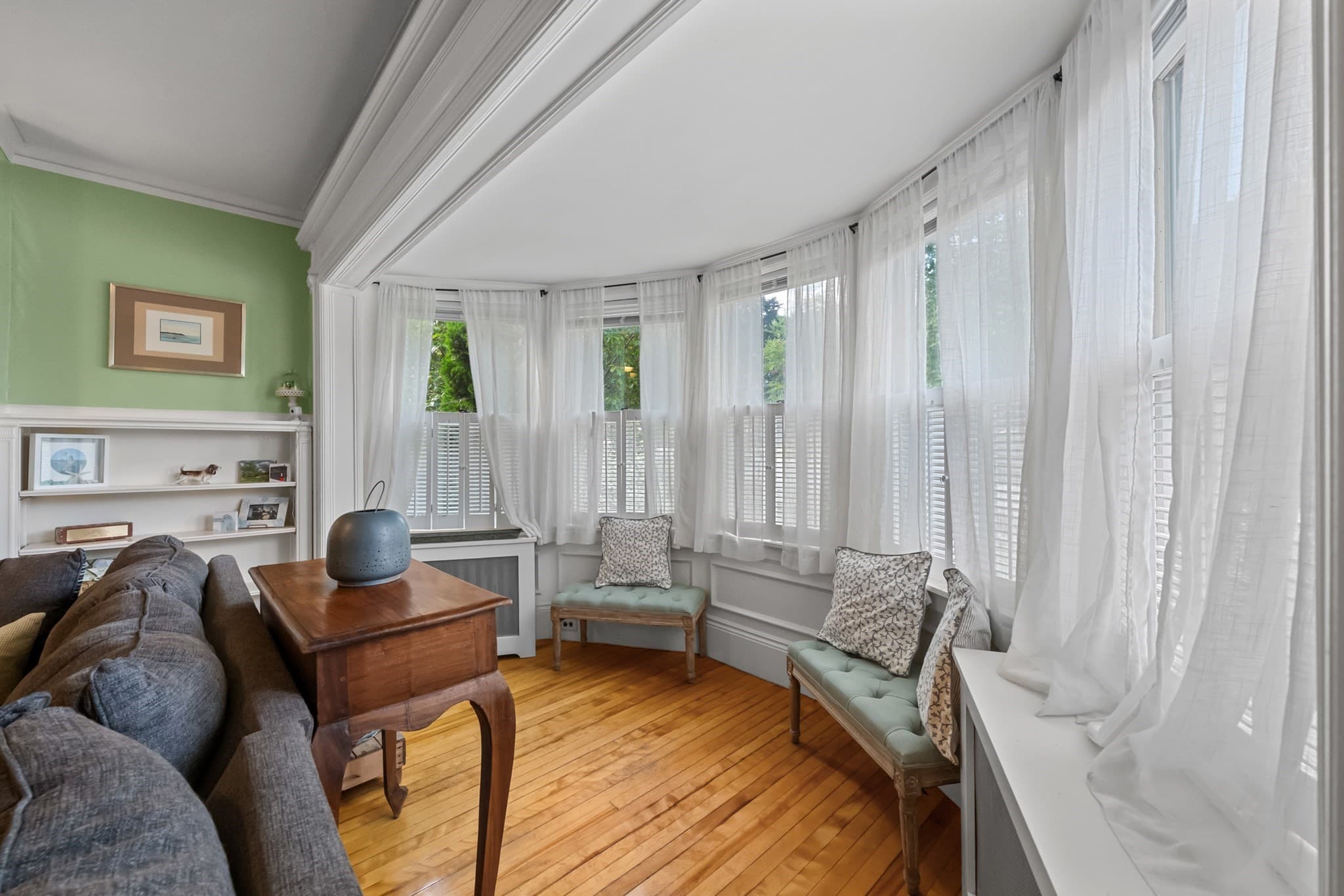 Single Family Residence at 25 Kenwood Ave, Worcester MA 01605, Worcester, photo 12 of 39