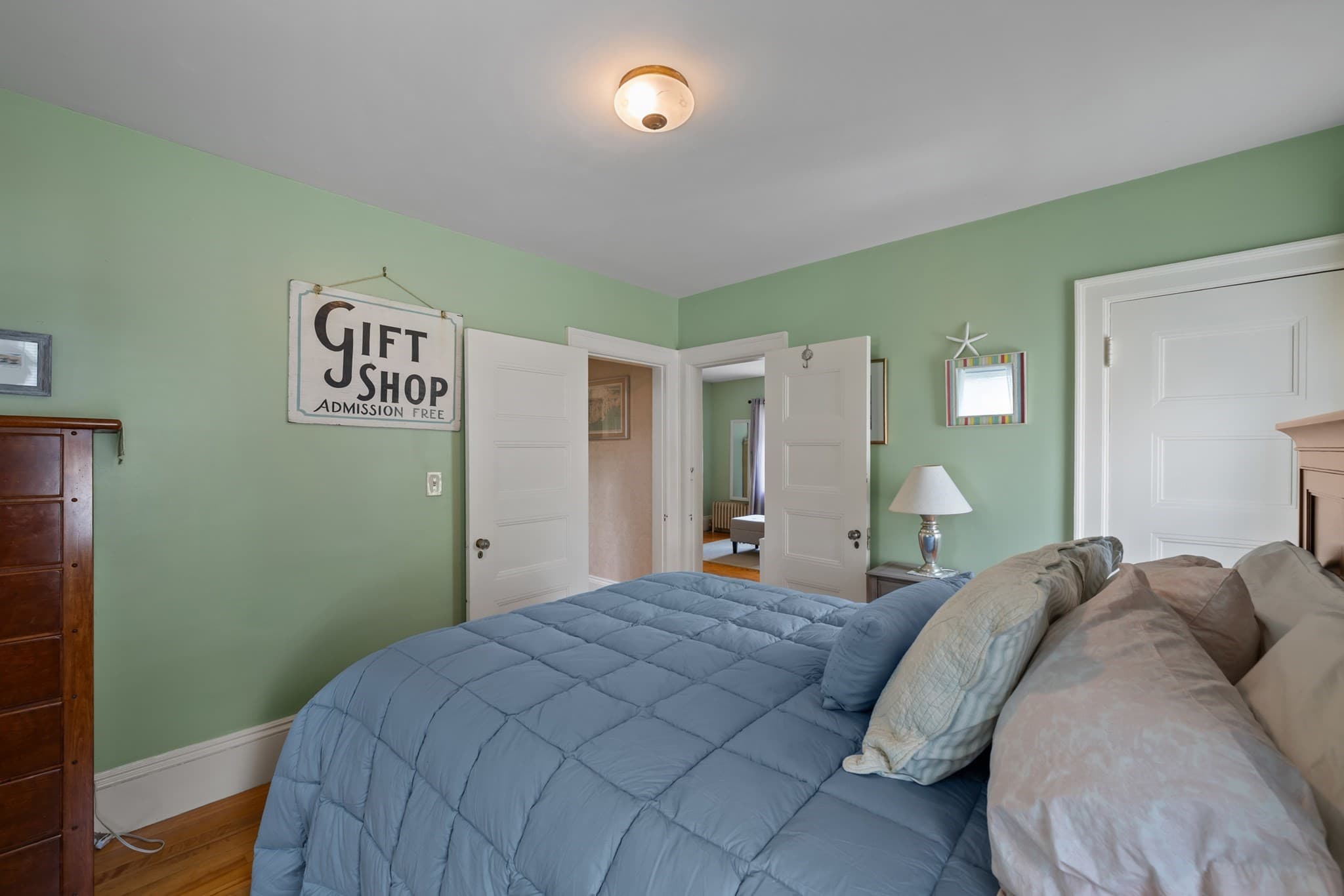 Single Family Residence at 25 Kenwood Ave, Worcester MA 01605, Worcester, photo 22 of 39