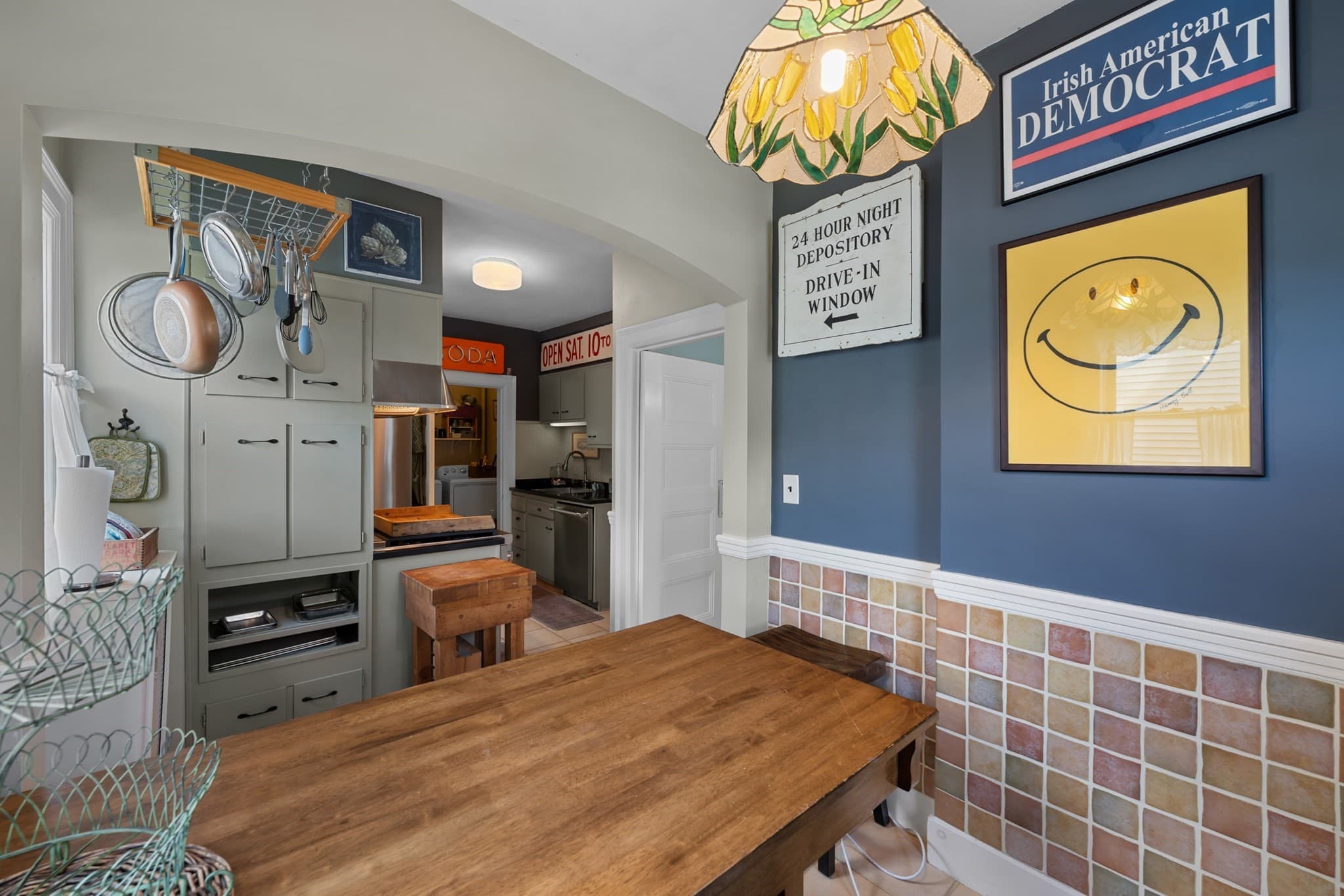 Single Family Residence at 25 Kenwood Ave, Worcester MA 01605, Worcester, photo 8 of 39