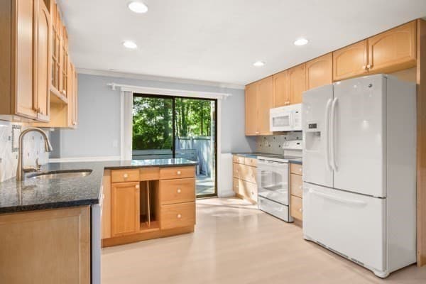 Single Family Residence at 66 Woodland Trail, Falmouth MA 02536, Falmouth, photo 11 of 42