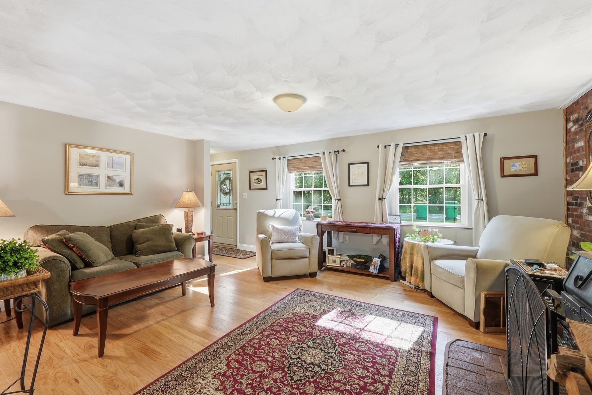 Single Family Residence at 137 Parker Rd, Lancaster MA 01523, Lancaster, photo 16 of 35
