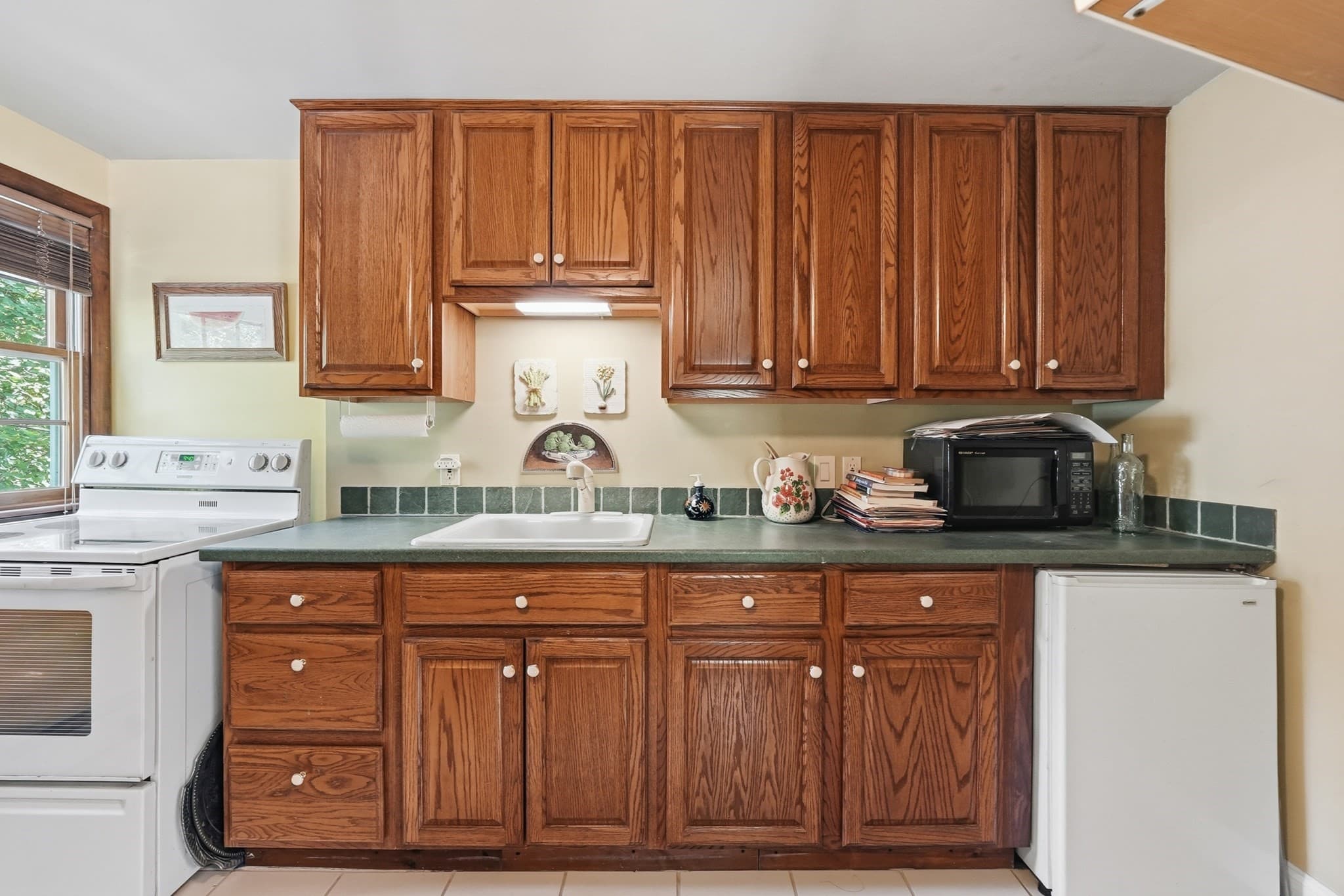 Single Family Residence at 137 Parker Rd, Lancaster MA 01523, Lancaster, photo 20 of 35