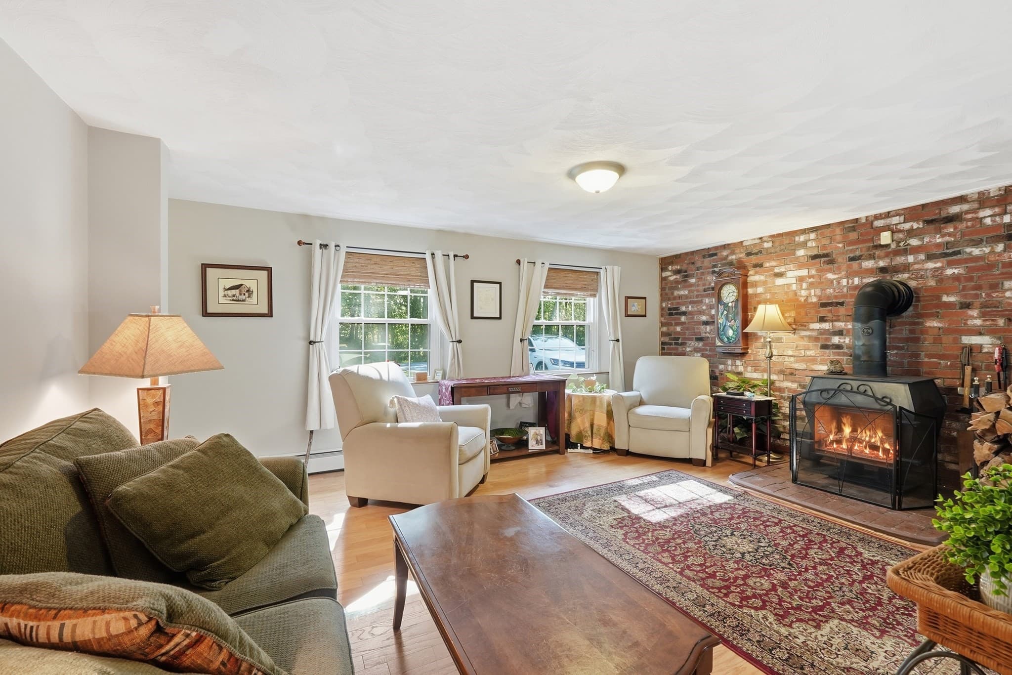 Single Family Residence at 137 Parker Rd, Lancaster MA 01523, Lancaster, photo 15 of 35