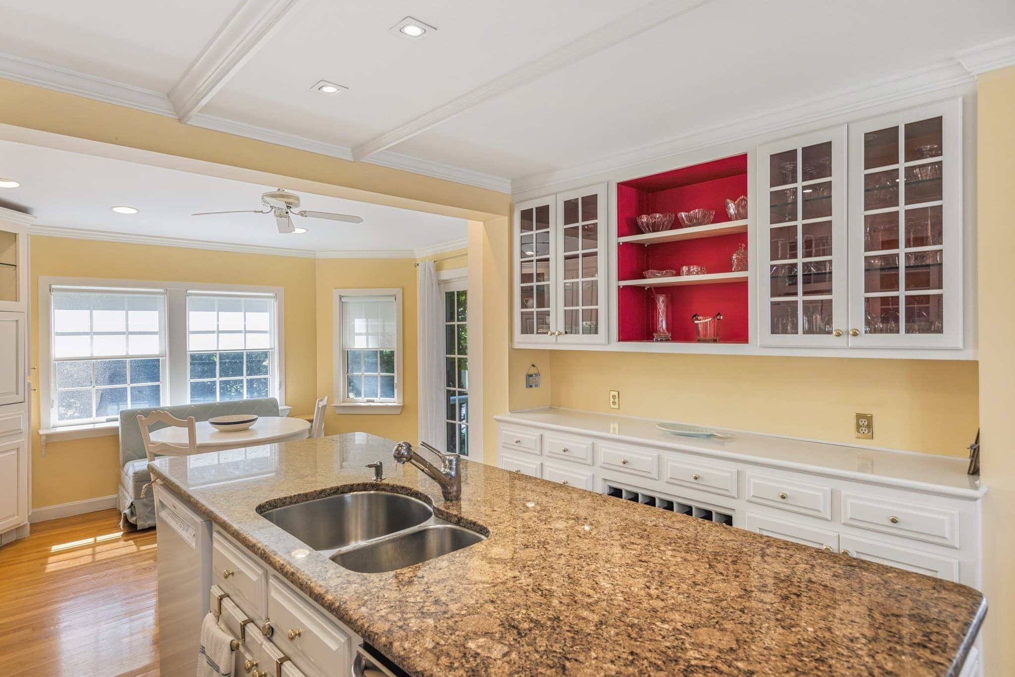 Single Family Residence at 2 Stone Ter, Marblehead MA 01945, Marblehead, photo 9 of 23