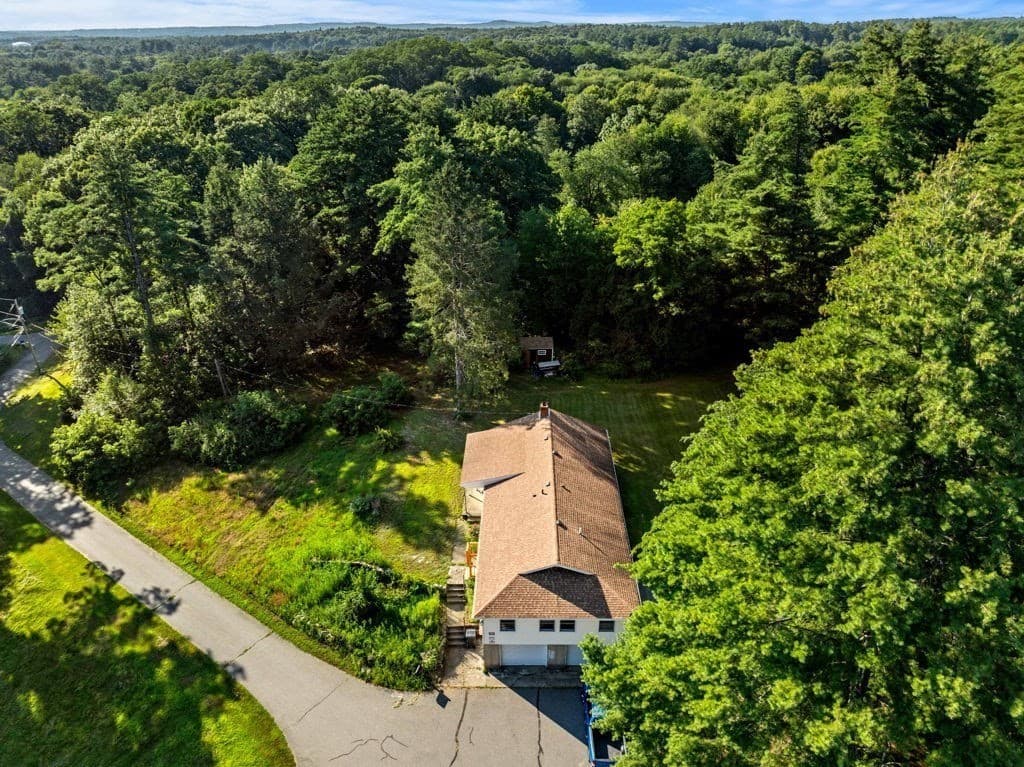 Single Family Residence at 239 Lovers Ln, Haverhill MA 01830, Haverhill, photo 17 of 23