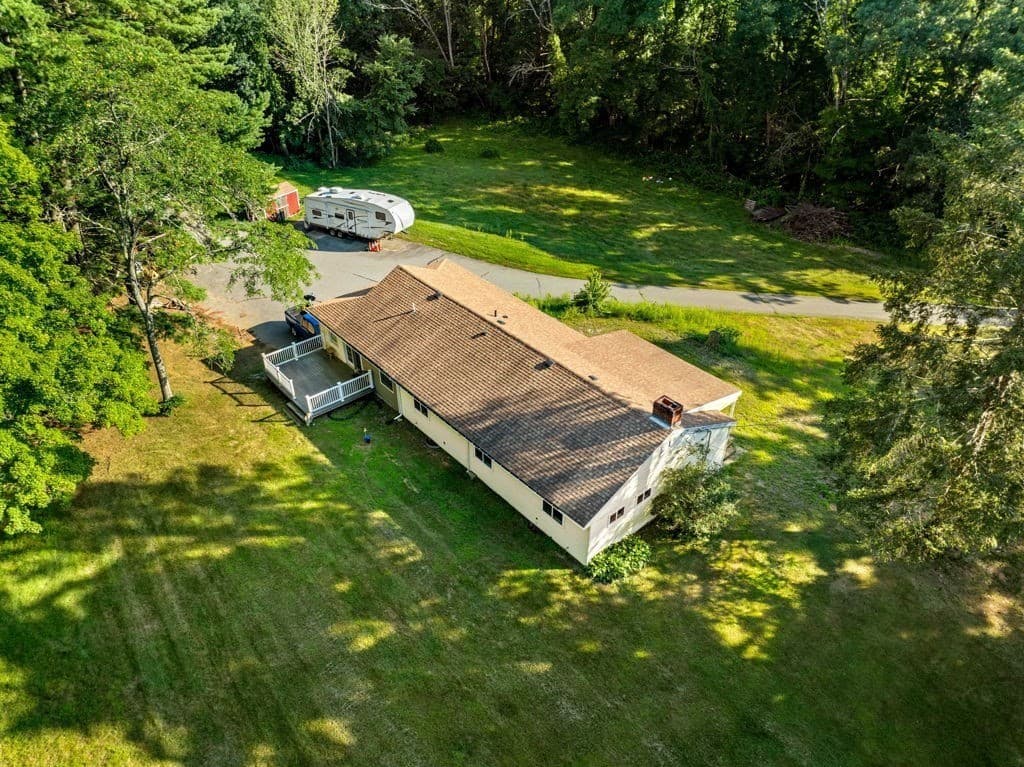 Single Family Residence at 239 Lovers Ln, Haverhill MA 01830, Haverhill, photo 15 of 23