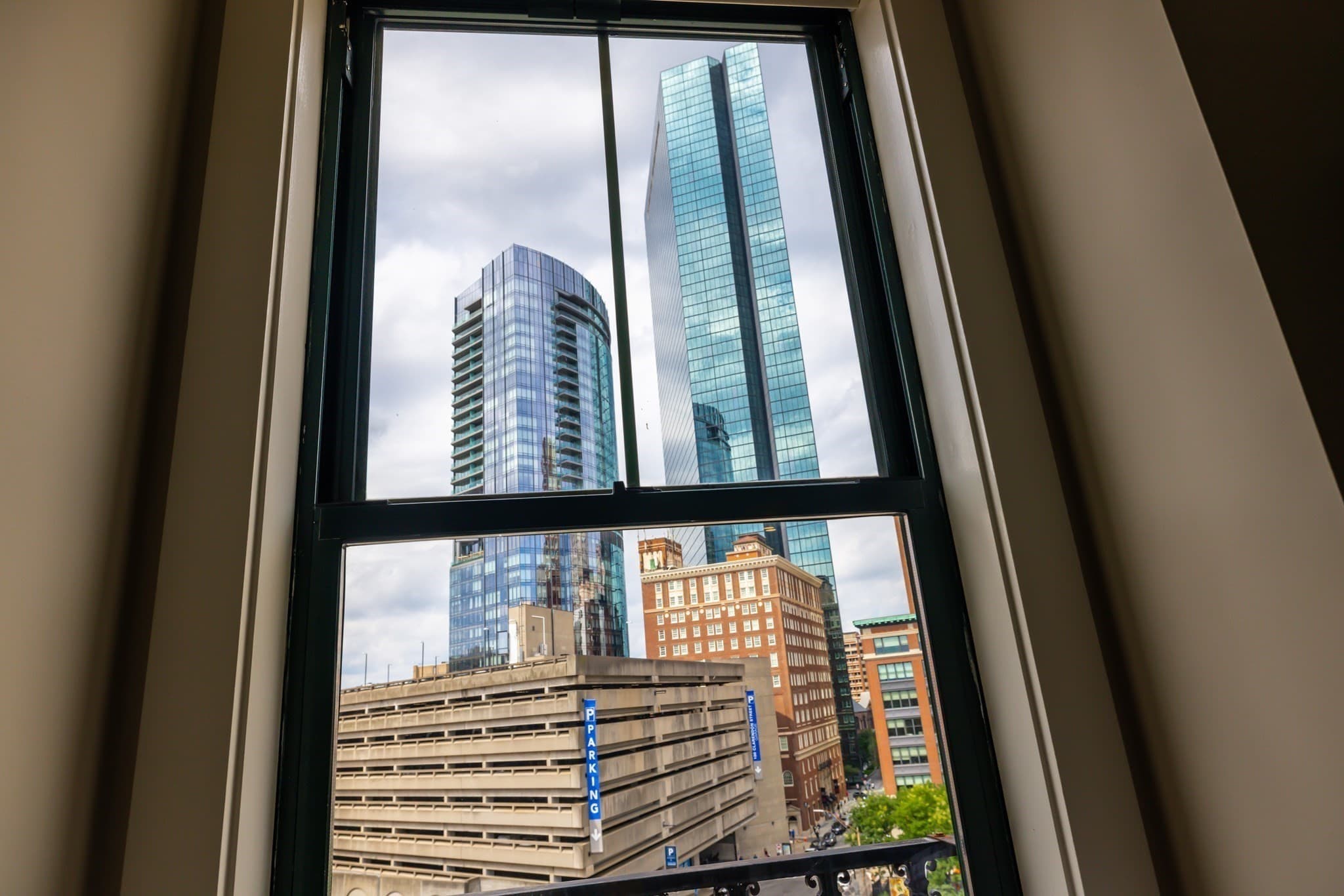 Condominium at 75 Clarendon St # 602, Boston MA 02116, photo 26 of 32