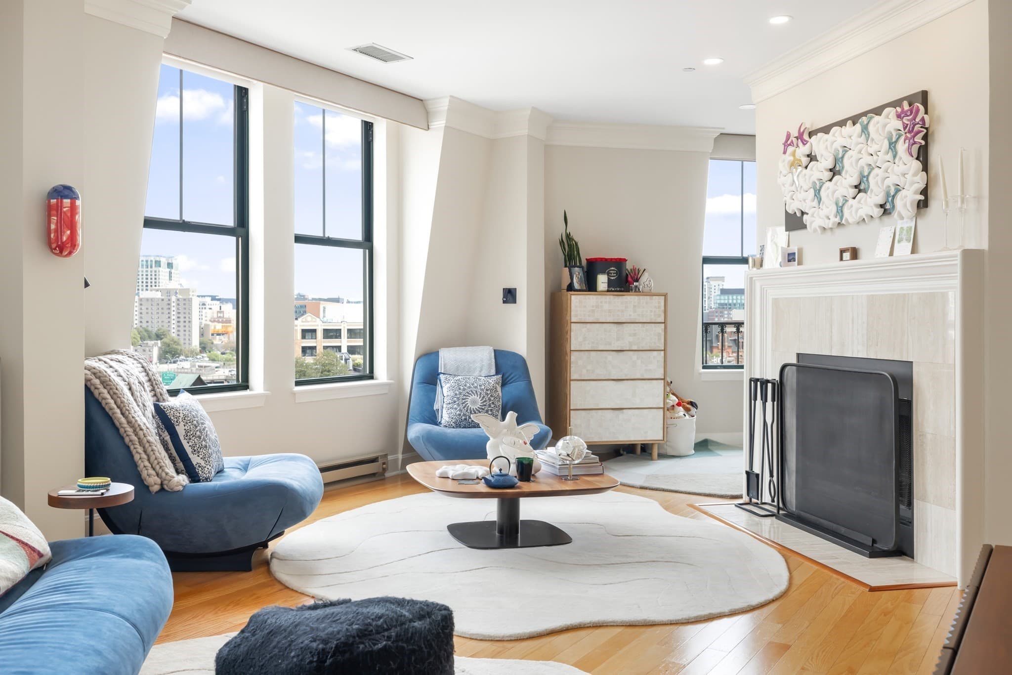 Condominium at 75 Clarendon St # 602, Boston MA 02116, photo 8 of 32