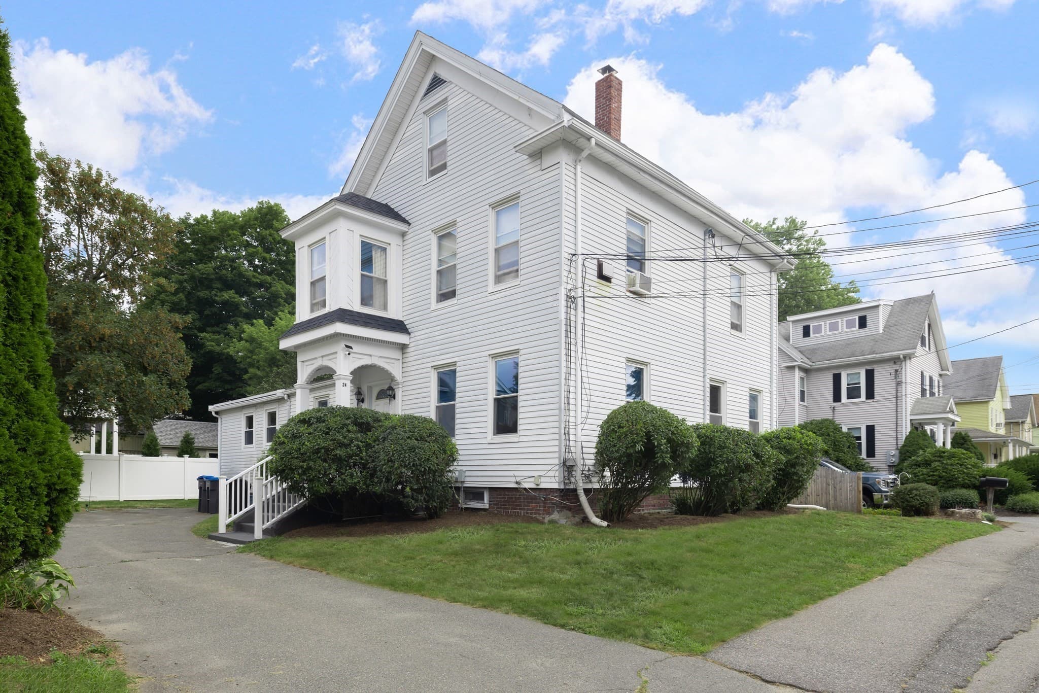 24 Harvard St # A, Natick MA 01760