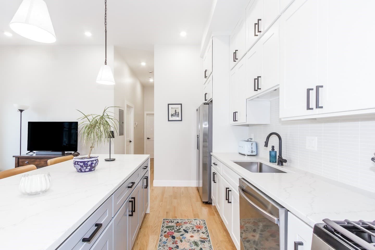 Condominium at 152 Marion Street # 3, Boston MA 02128, photo 10 of 22