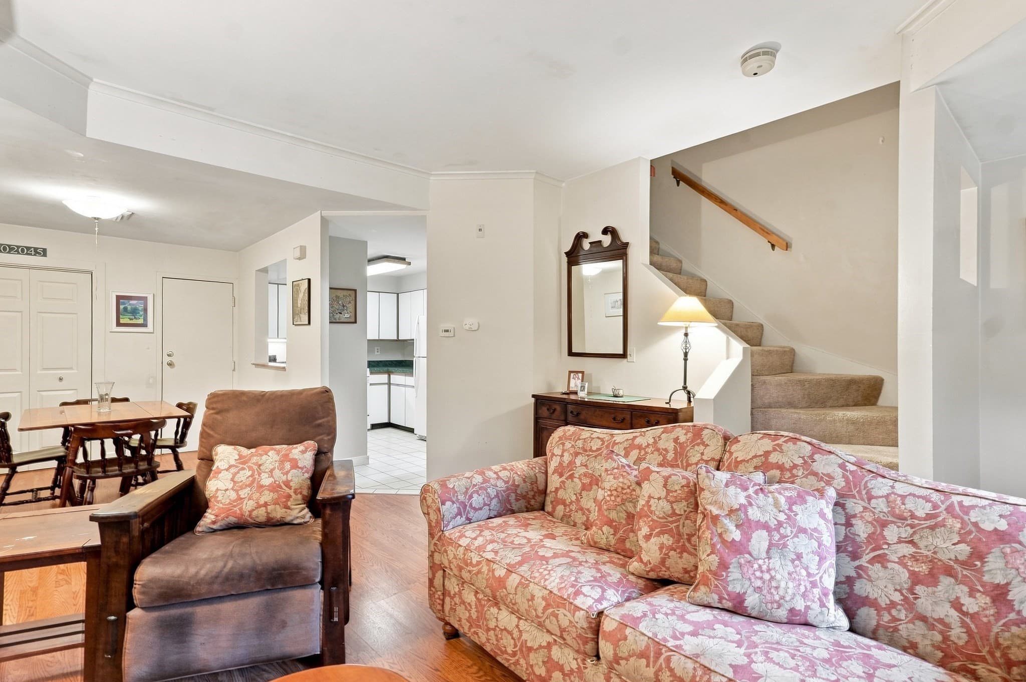 Condominium at 26 School St # 204, Hull MA 02045, Hull, photo 5 of 36