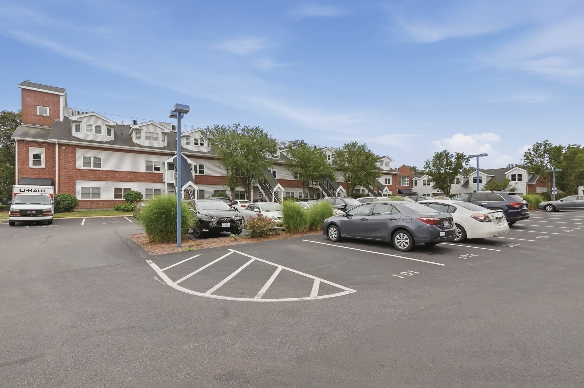 Condominium at 26 School St # 204, Hull MA 02045, Hull, photo 25 of 36