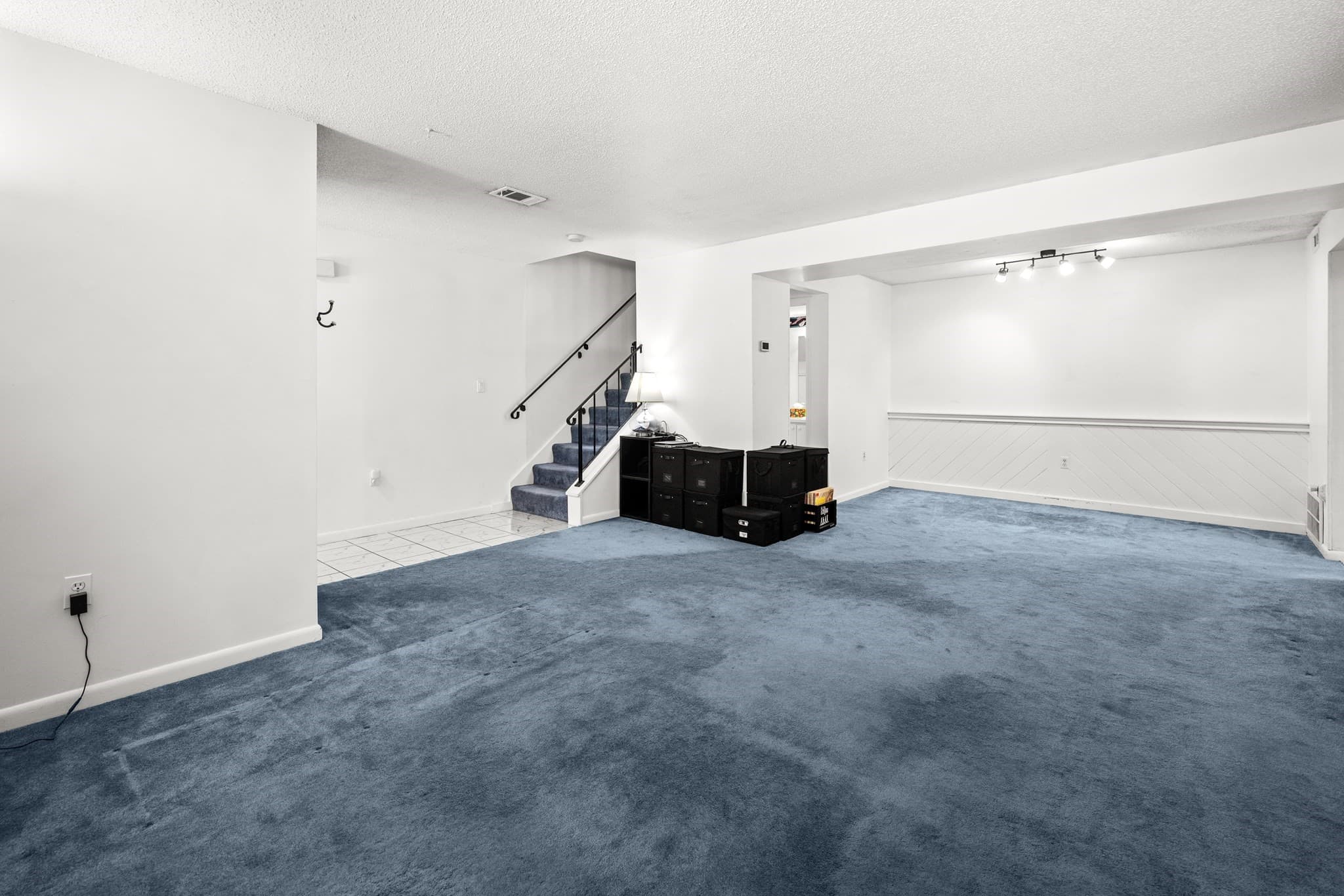 Condominium at 164 Greenbrook Dr # 164, Stoughton MA 02072, Stoughton, photo 9 of 31