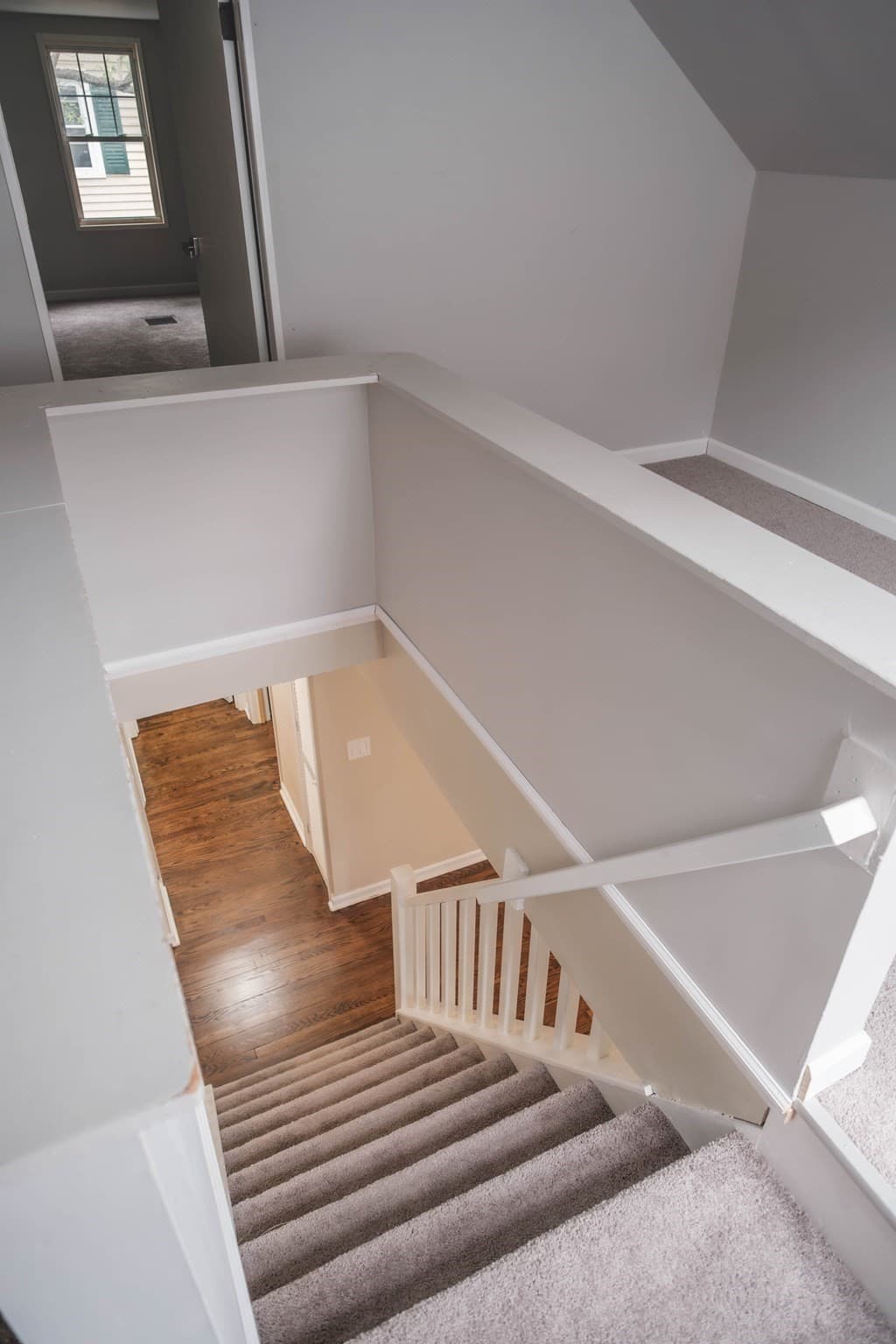 Single Family Residence at 109 Powell Ave, Springfield MA 01118, Springfield, photo 20 of 33