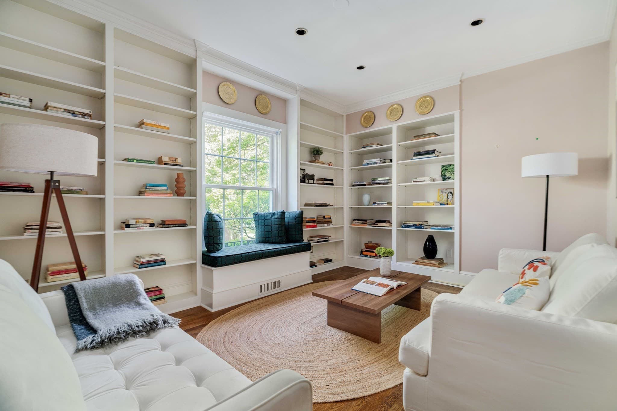 Single Family Residence at 17 Chesham Road, Brookline MA 02445, Brookline, photo 9 of 28