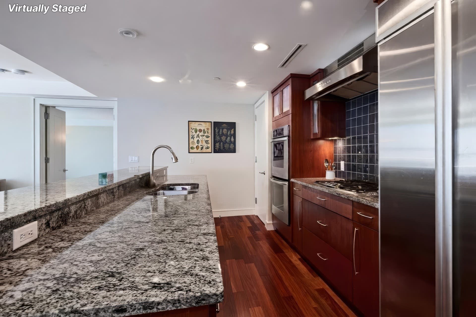 Condominium at 4 Battery Wharf # 4309, Boston MA 02109, Boston, photo 6 of 16