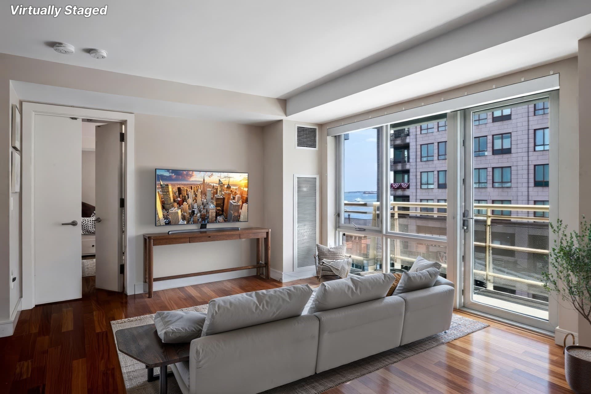 Condominium at 4 Battery Wharf # 4309, Boston MA 02109, Boston, photo 3 of 16