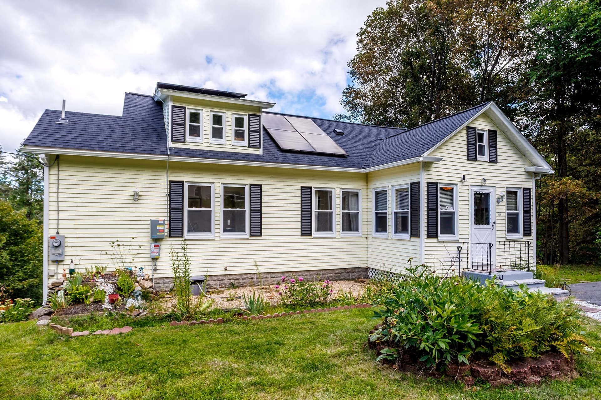 Single Family Residence at 36 Leominster Street, Westminster MA 01473, photo 2 of 42