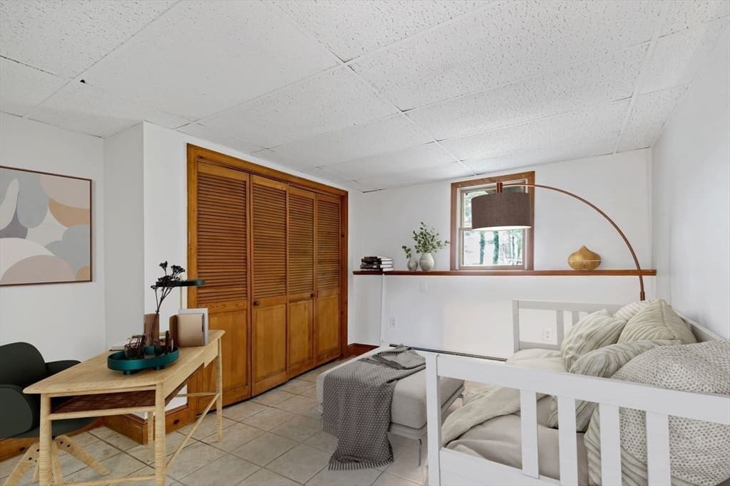 Single Family Residence at 17 West Pond Road, Plymouth MA 02360, photo 17 of 25