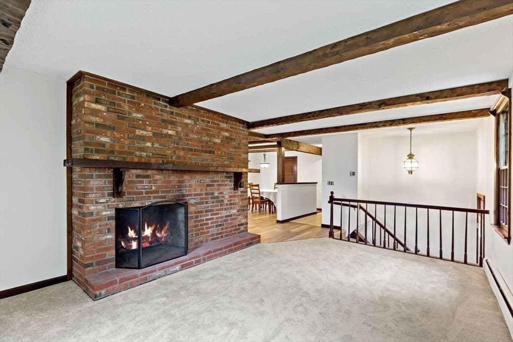 Single Family Residence at 17 West Pond Road, Plymouth MA 02360, photo 3 of 25