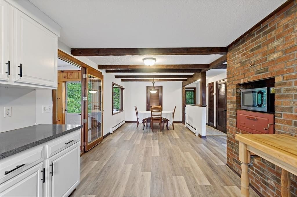 Single Family Residence at 17 West Pond Road, Plymouth MA 02360, photo 5 of 25