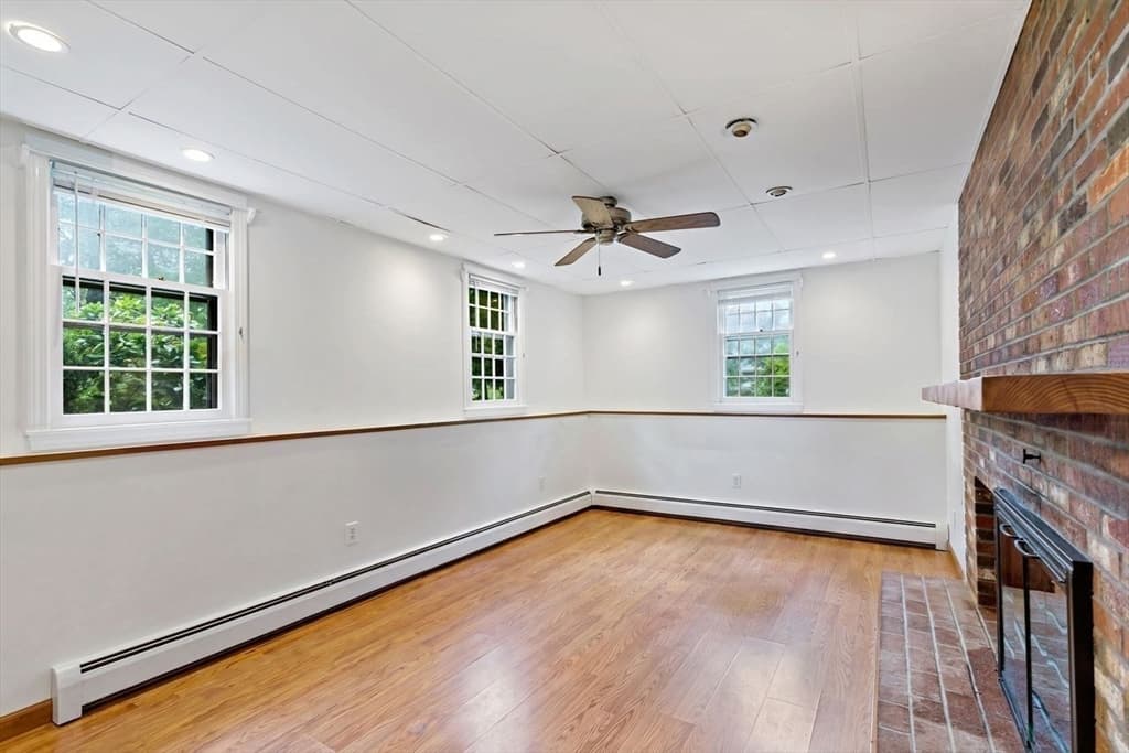 Single Family Residence at 17 West Pond Road, Plymouth MA 02360, photo 19 of 25