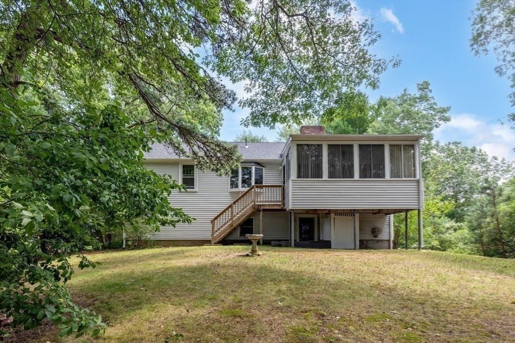 Single Family Residence at 17 West Pond Road, Plymouth MA 02360, photo 21 of 25
