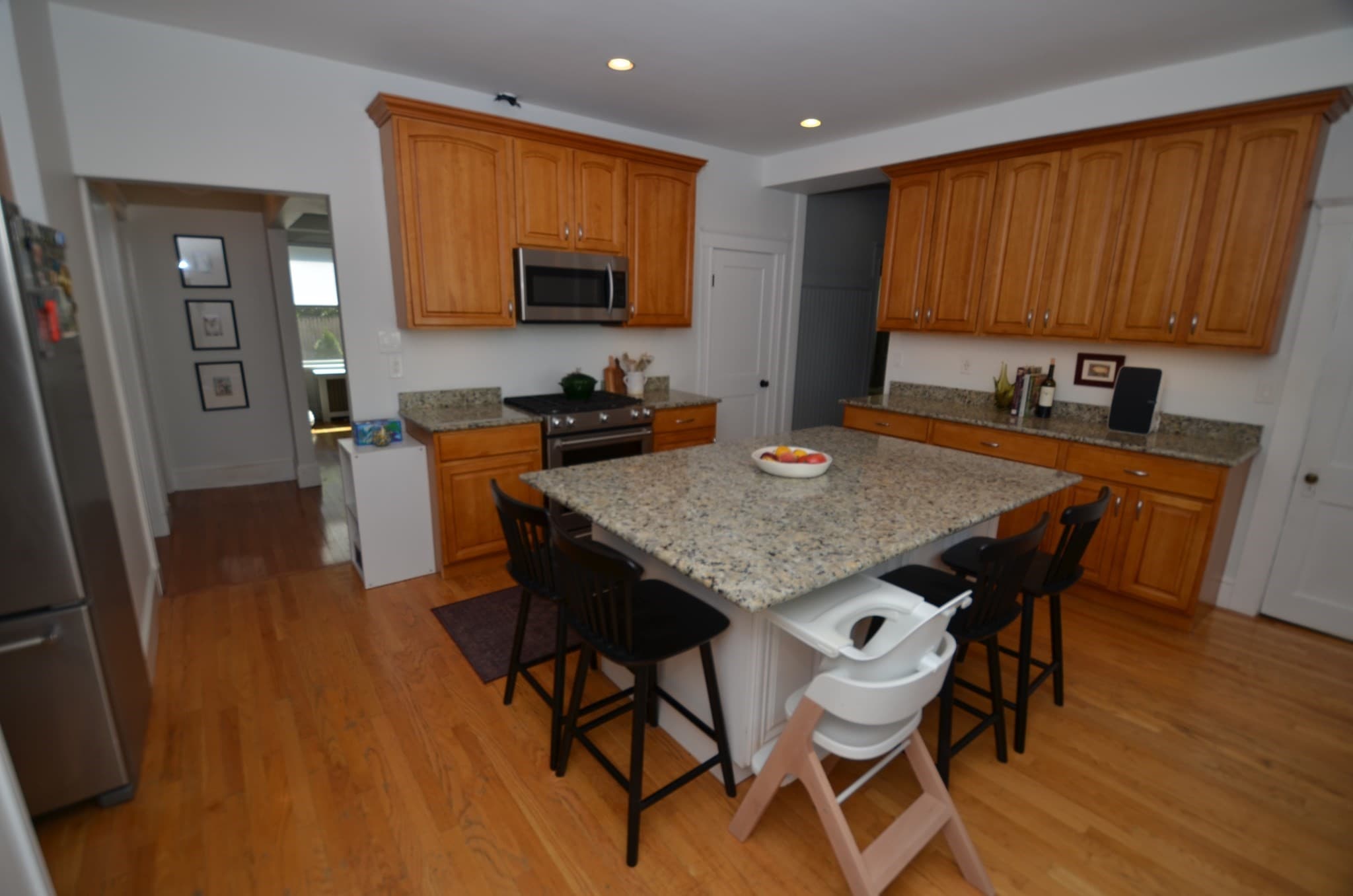2 Family - 2 Units Up/Down at 44 Wellsmere Rd, Boston MA 02131, Boston, photo 11 of 41