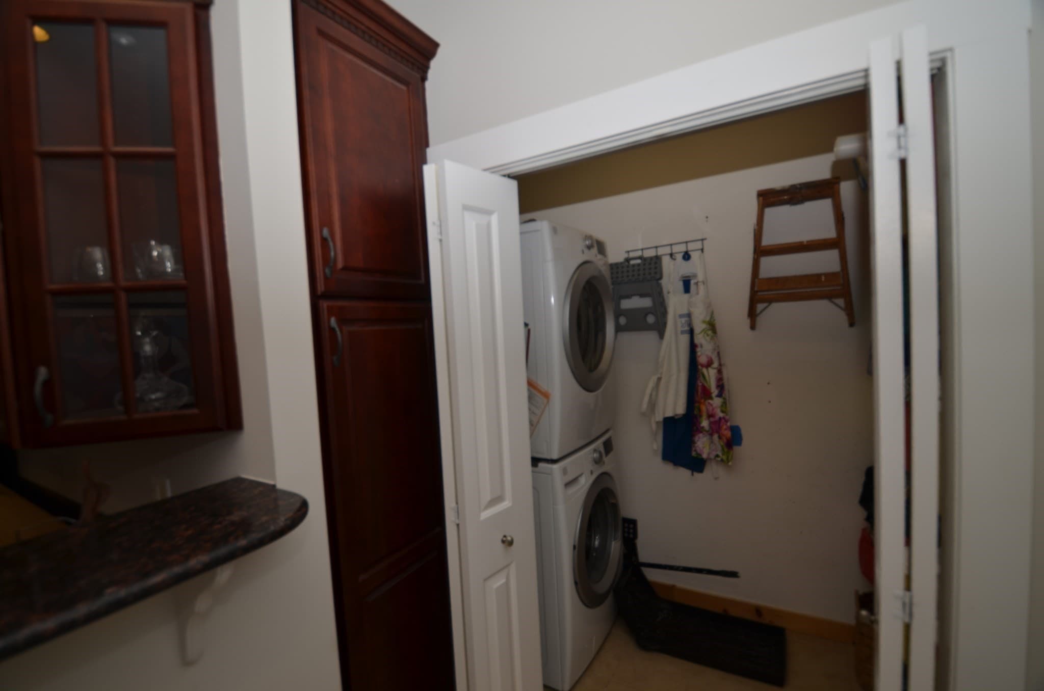 2 Family - 2 Units Up/Down at 44 Wellsmere Rd, Boston MA 02131, Boston, photo 40 of 41