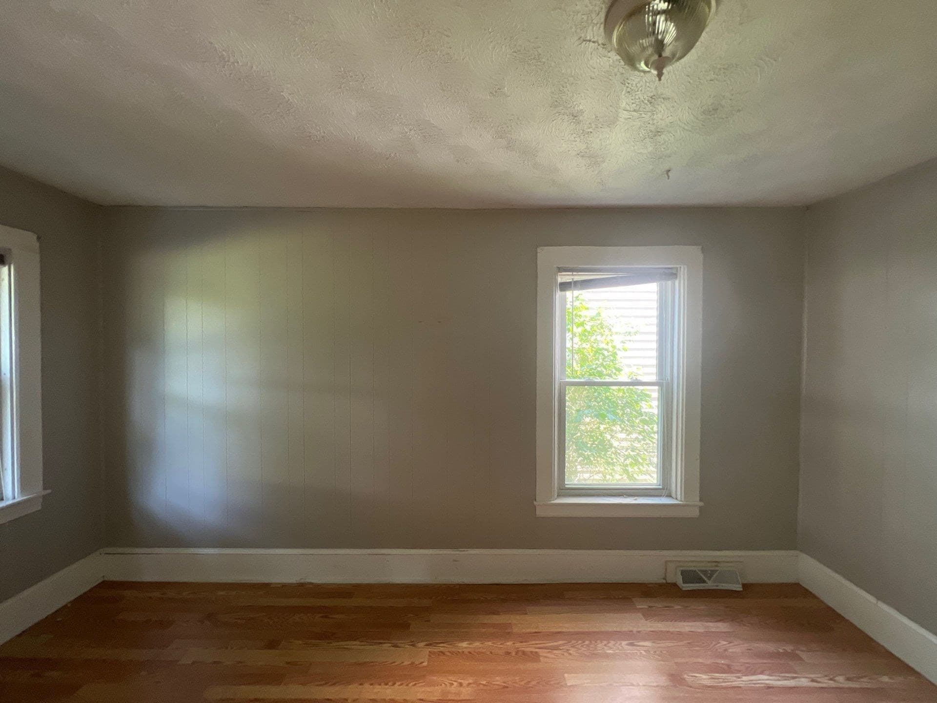 3 Family at 35 Third, Leominster MA 01453, Leominster, photo 26 of 37