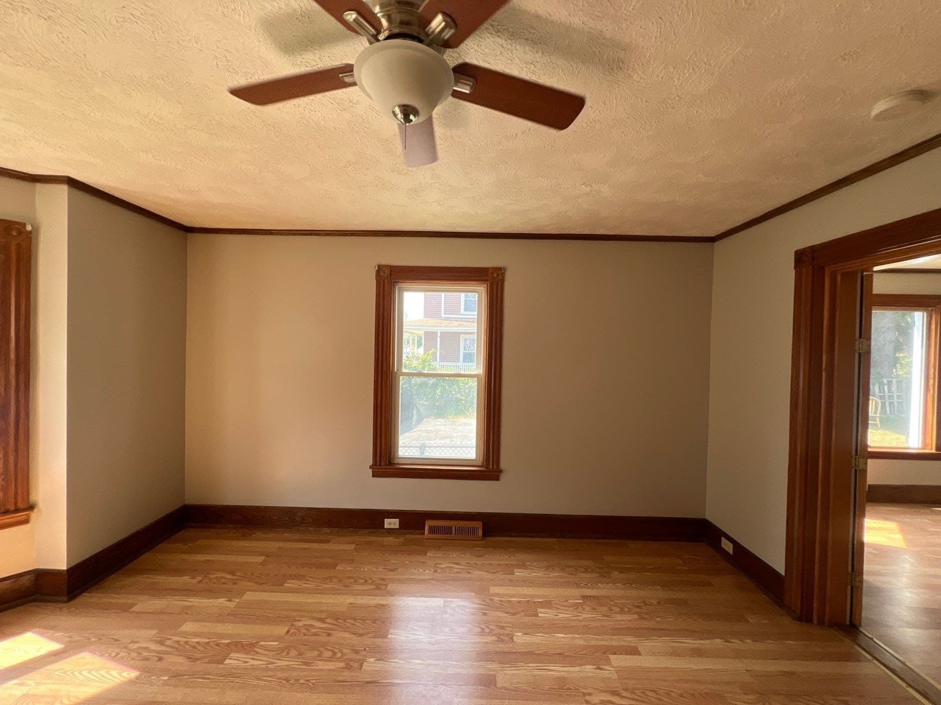 3 Family at 35 Third, Leominster MA 01453, Leominster, photo 5 of 37