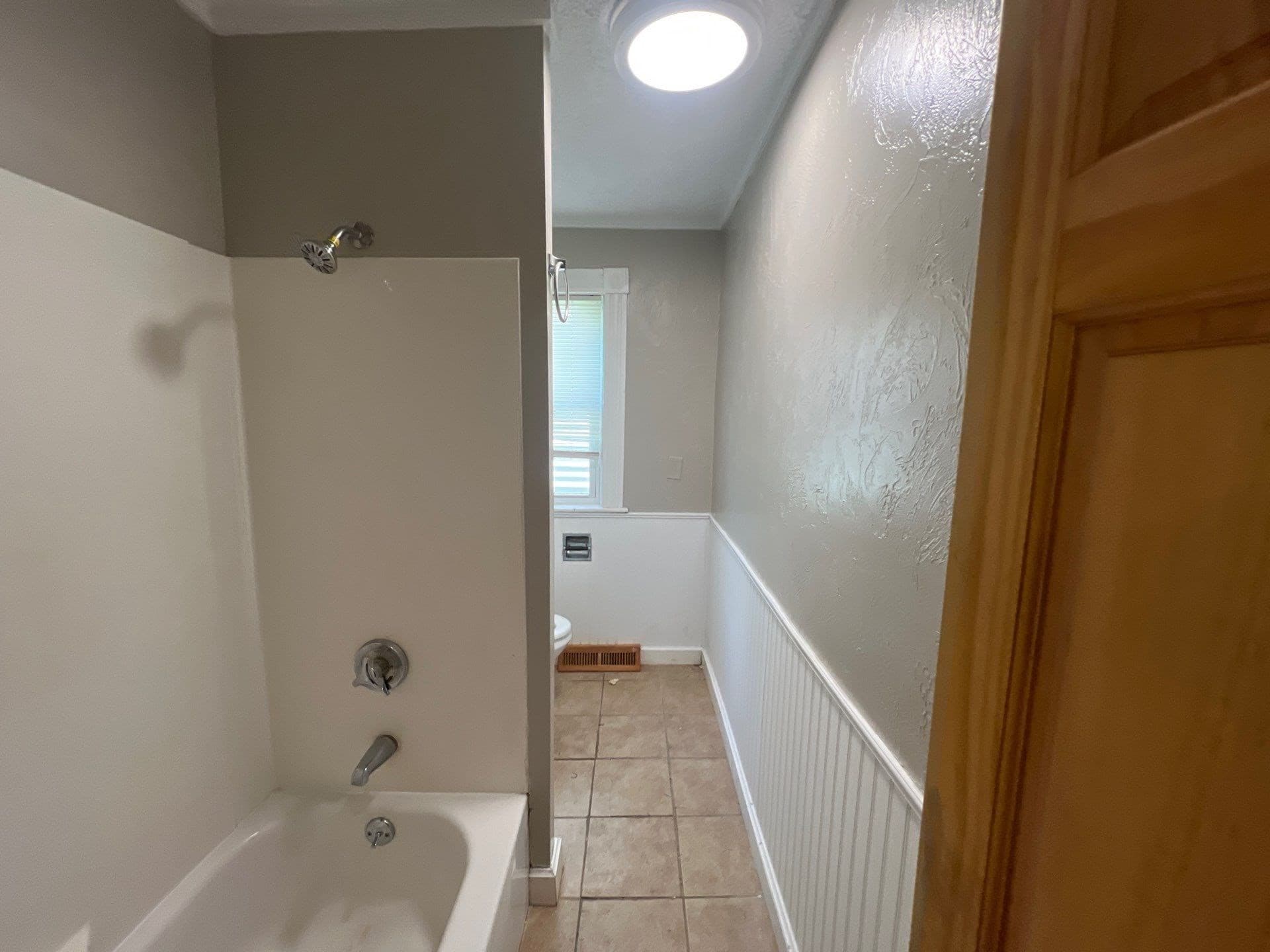 3 Family at 35 Third, Leominster MA 01453, Leominster, photo 8 of 37