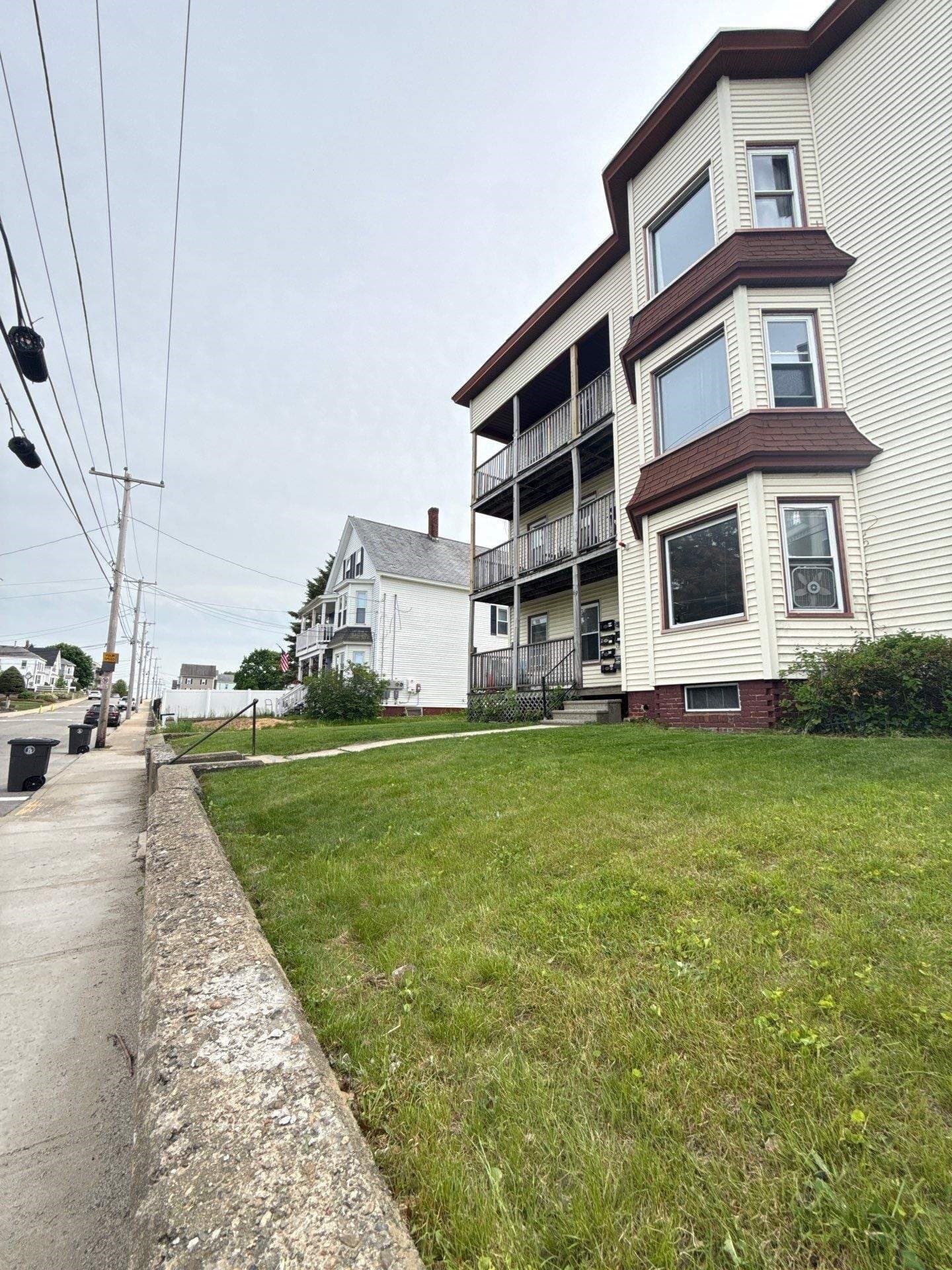 5-9 Family at 69 Nichols St, Gardner MA 01440, photo 22 of 23